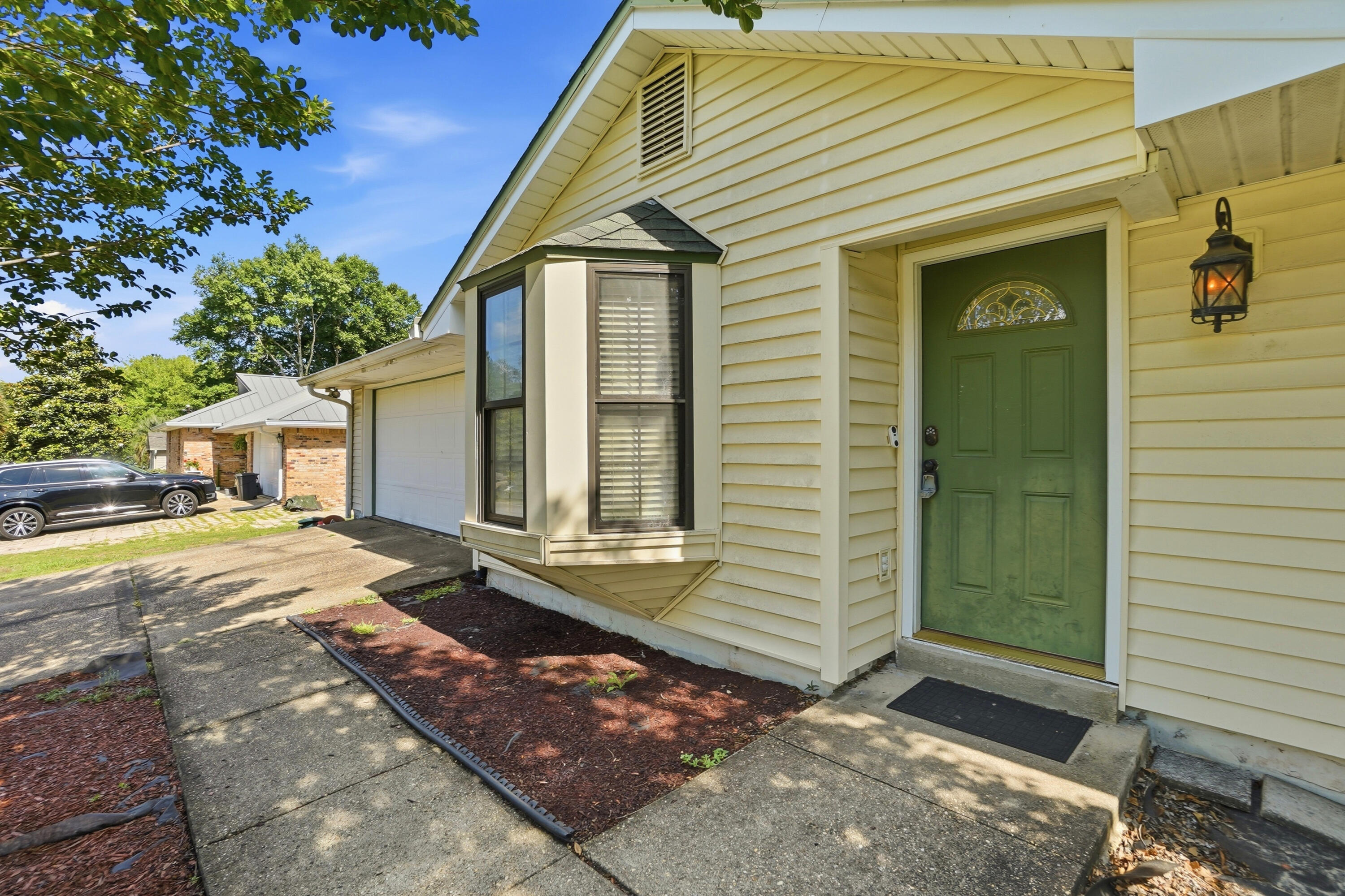 COUNTRYVIEW ESTATES 1ST ADDN - Residential