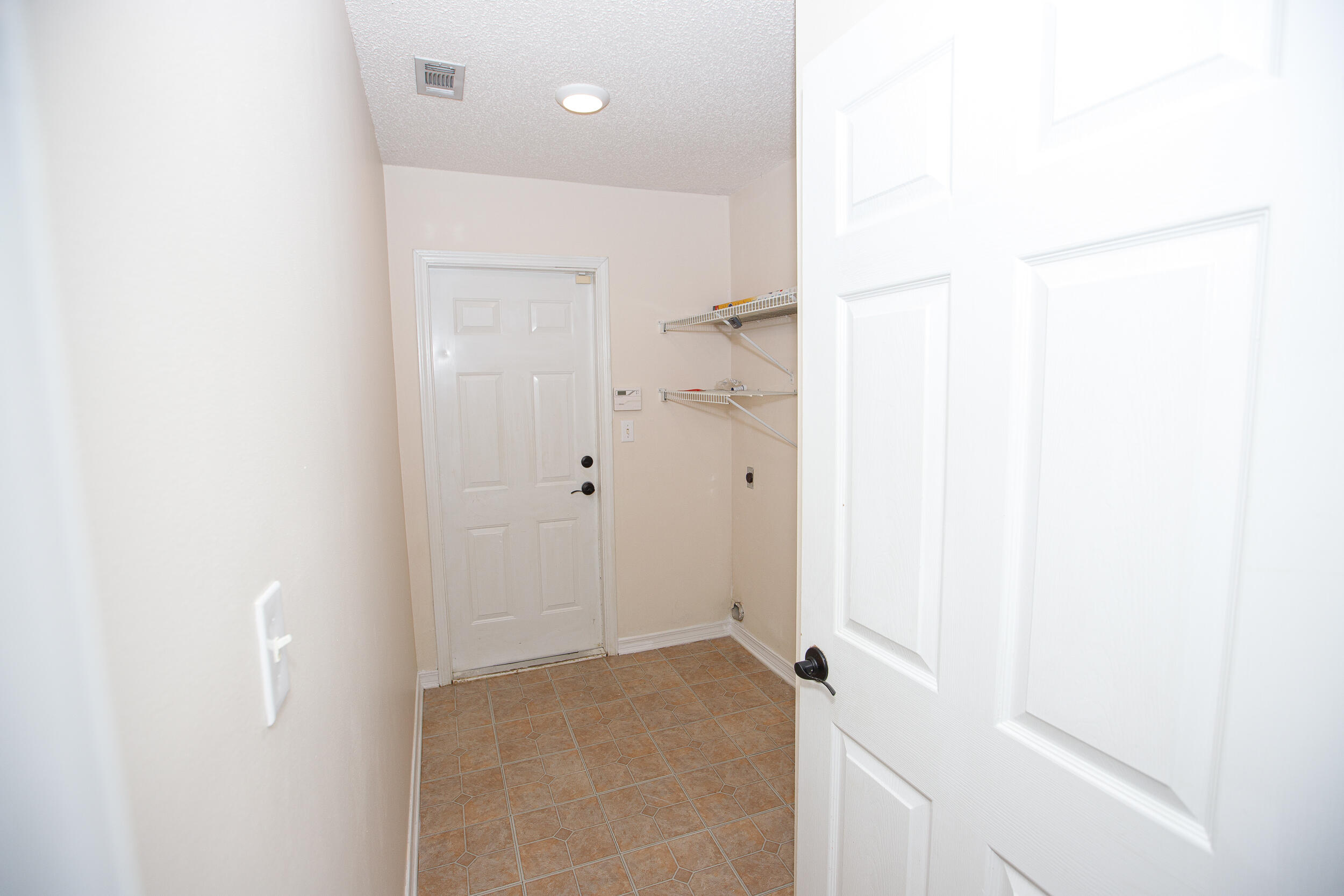 COUNTRYVIEW ESTATES 4TH ADDN - Residential