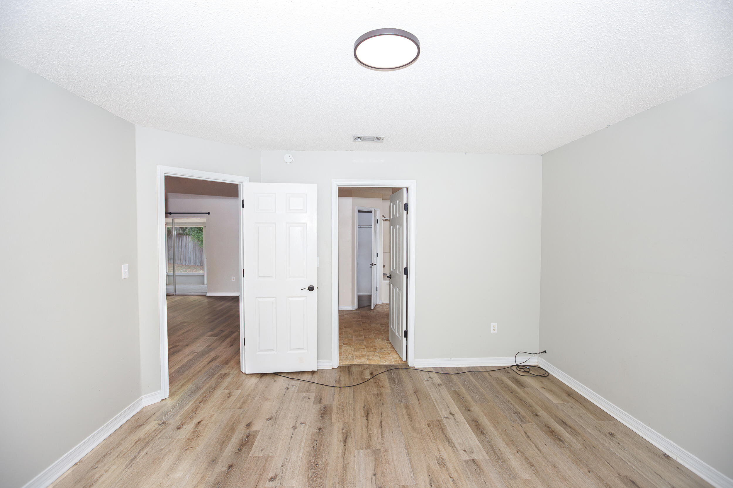 COUNTRYVIEW ESTATES 4TH ADDN - Residential