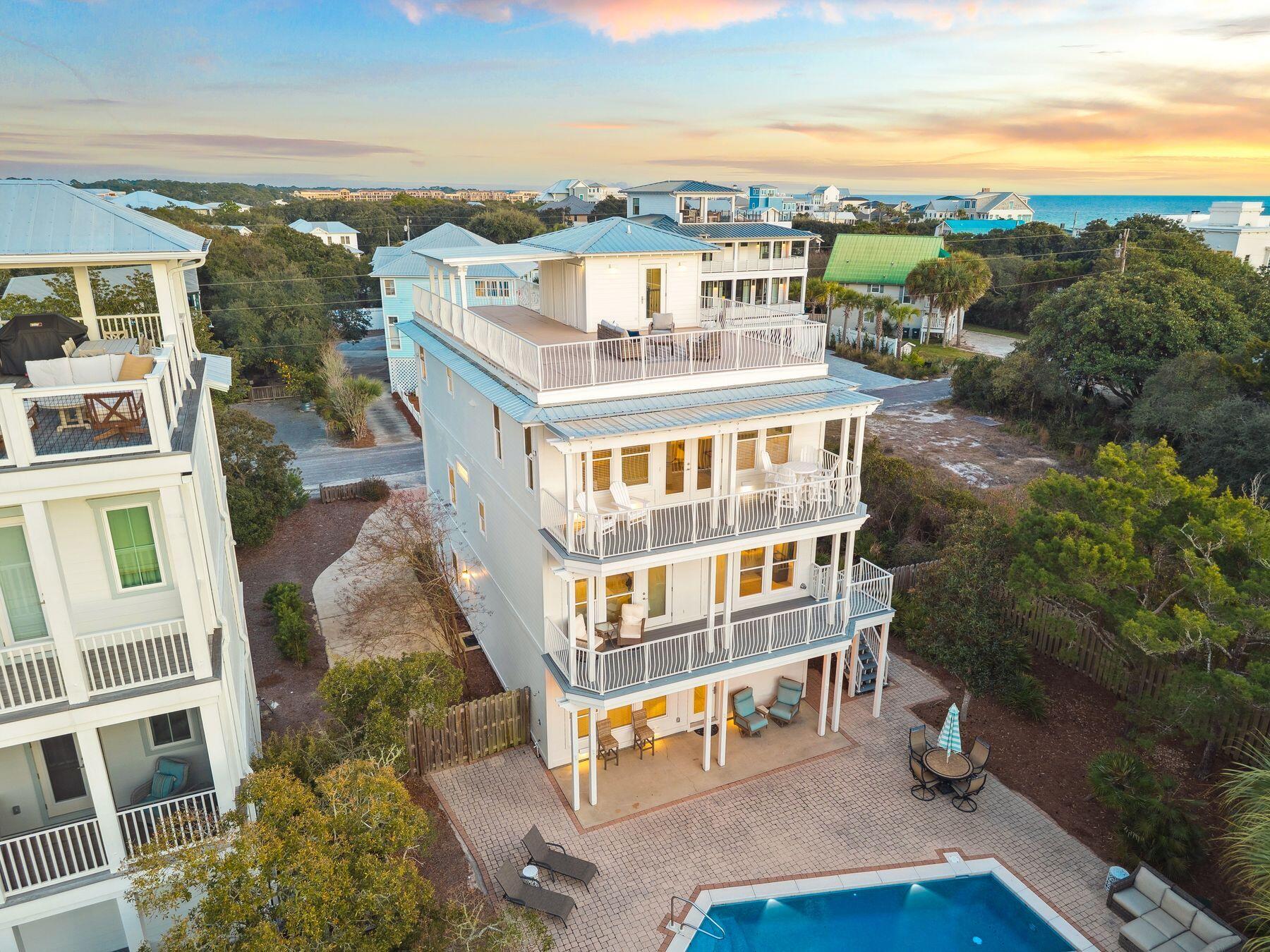 BLUE MOUNTAIN BEACH - Residential