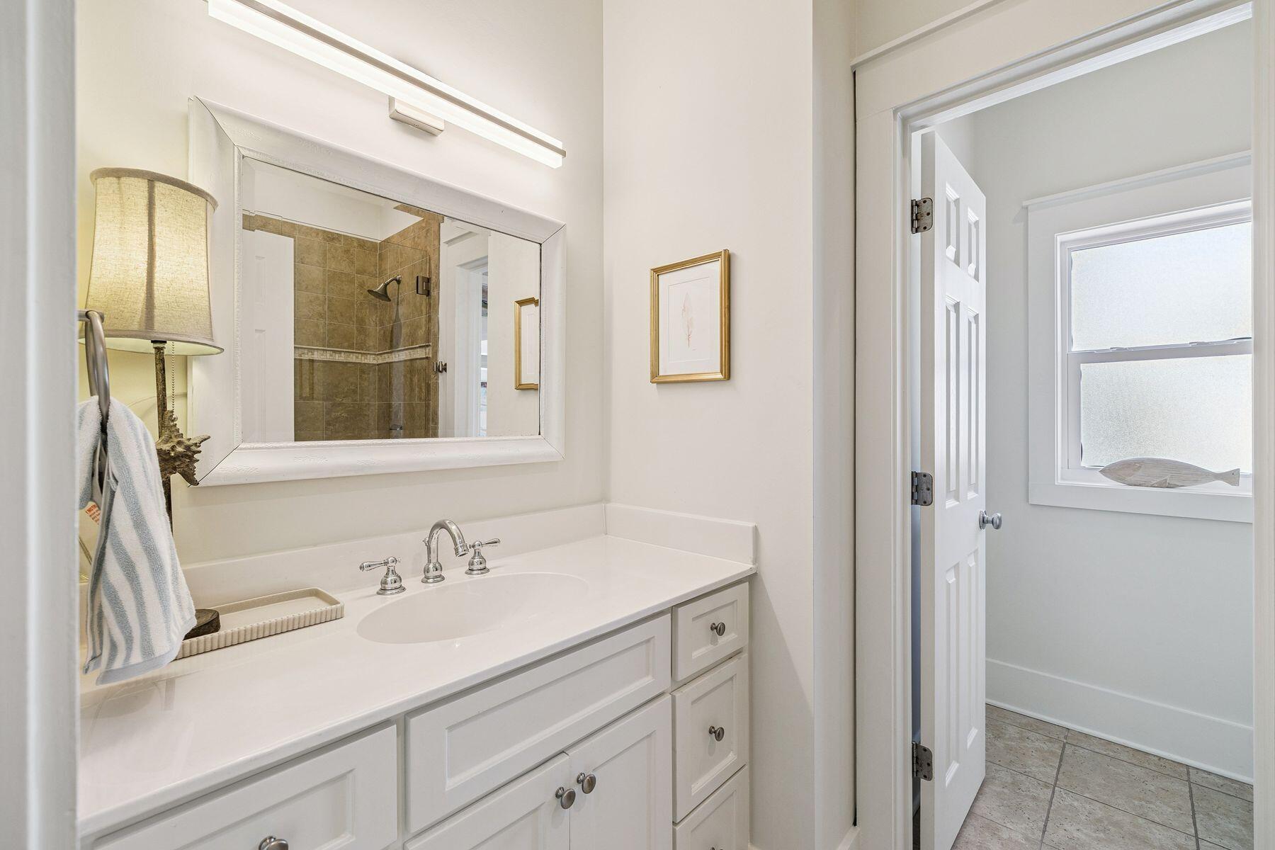 BLUE MOUNTAIN BEACH - Residential