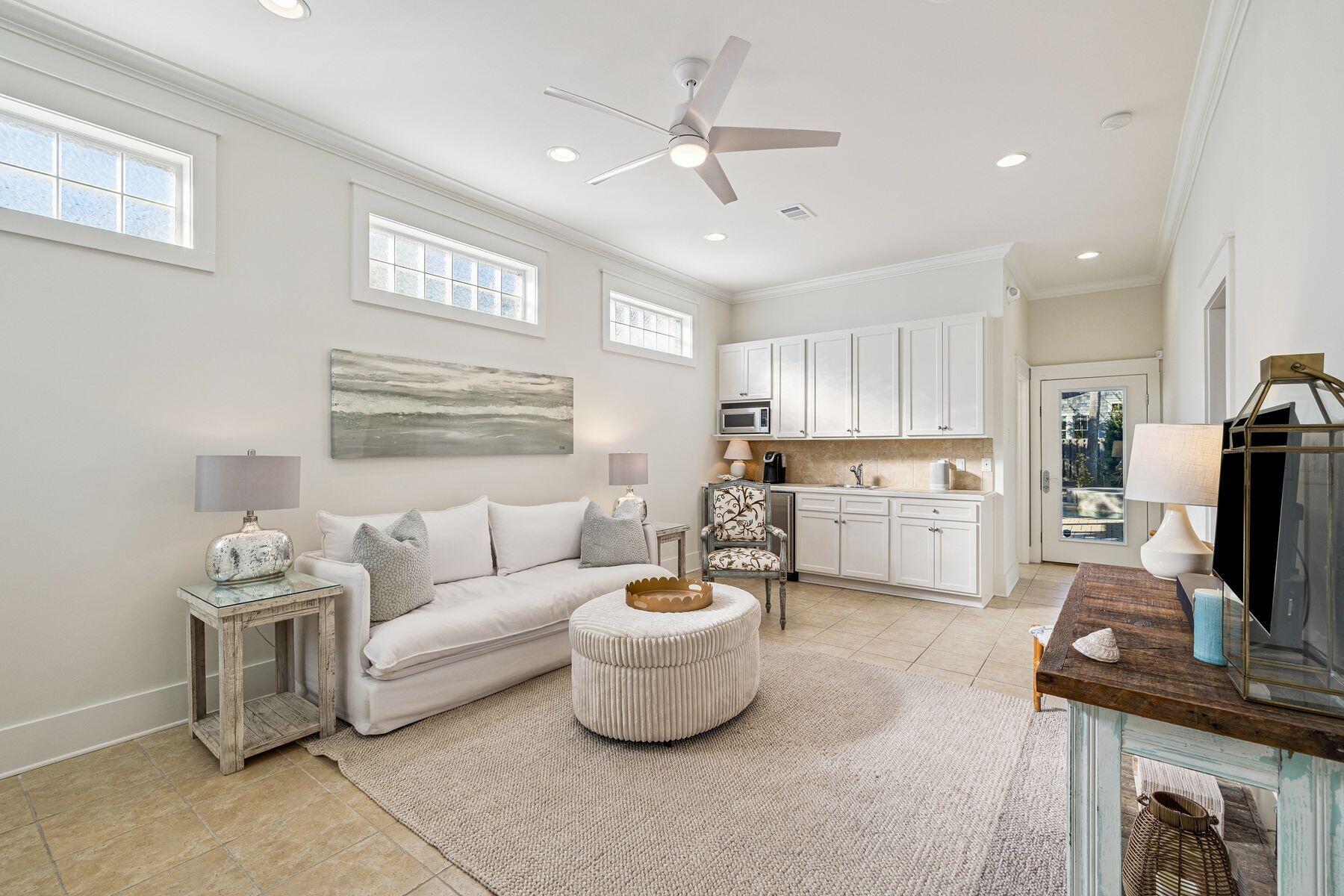 BLUE MOUNTAIN BEACH - Residential