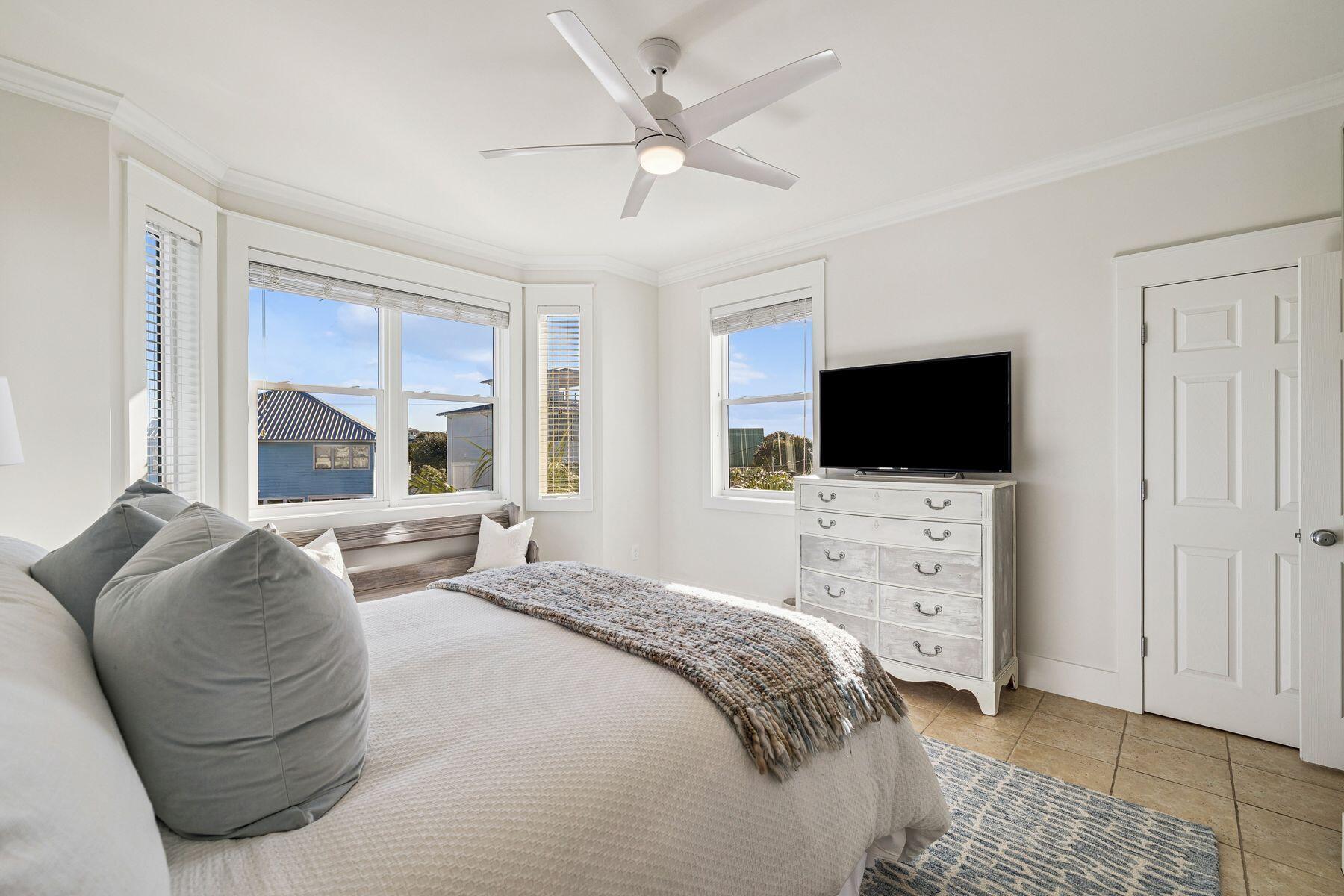 BLUE MOUNTAIN BEACH - Residential