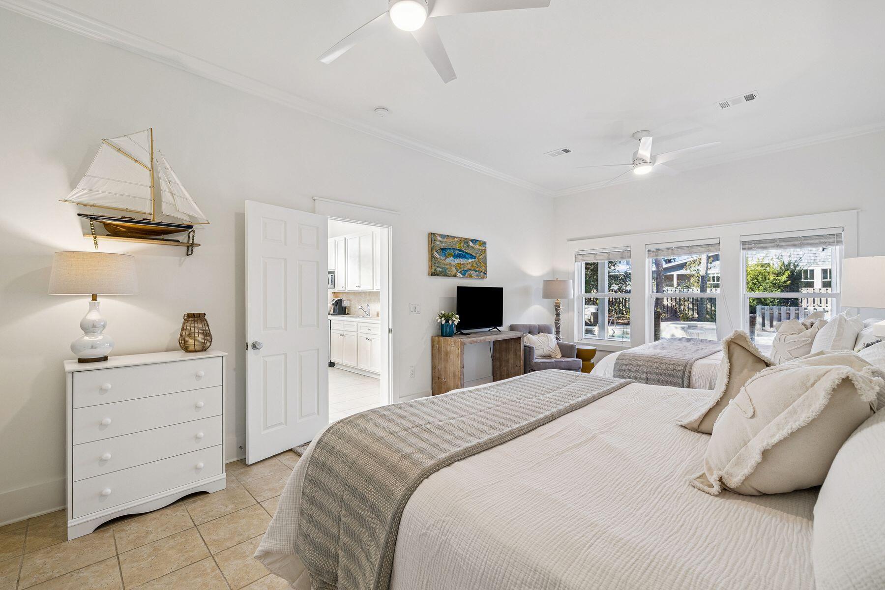 BLUE MOUNTAIN BEACH - Residential