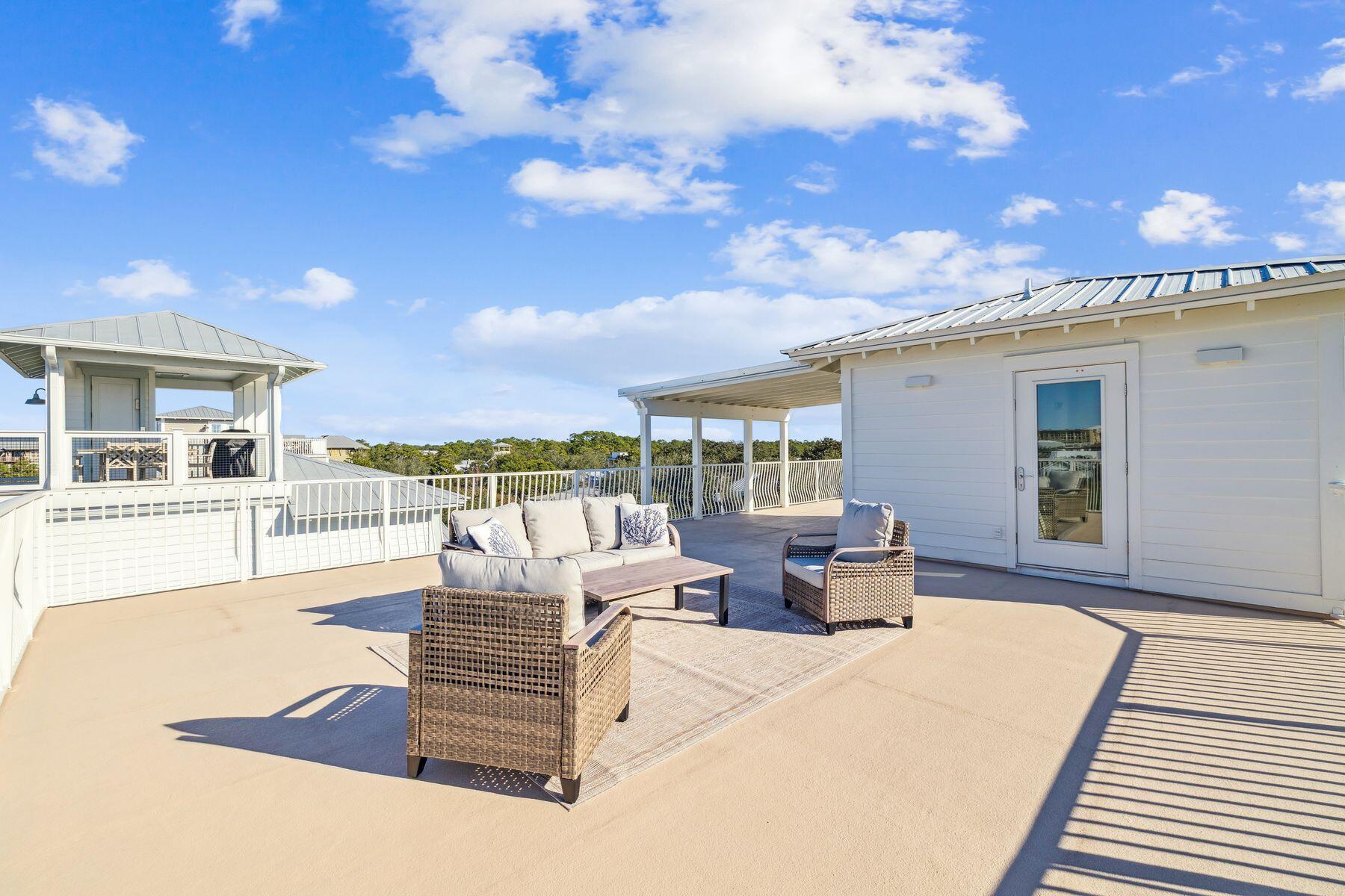 BLUE MOUNTAIN BEACH - Residential