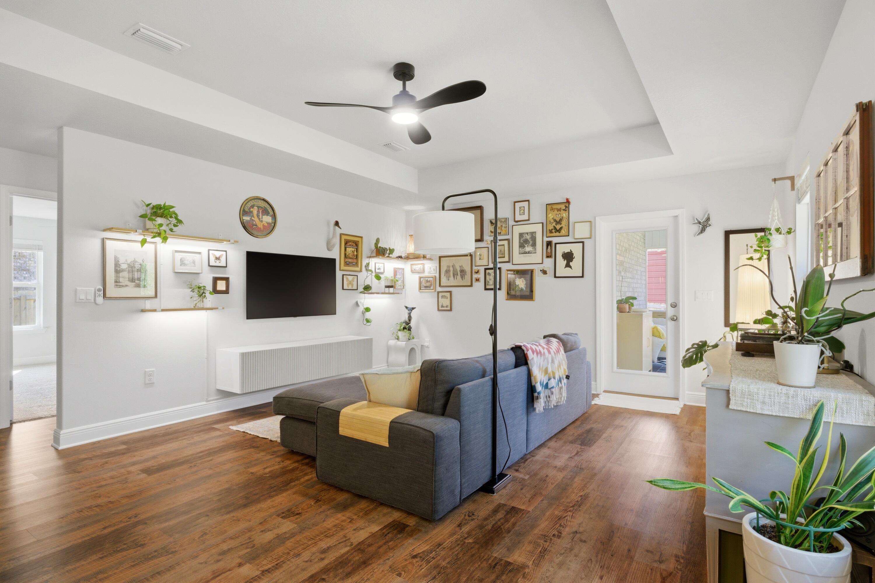 NAUTICAL LANDING - Residential