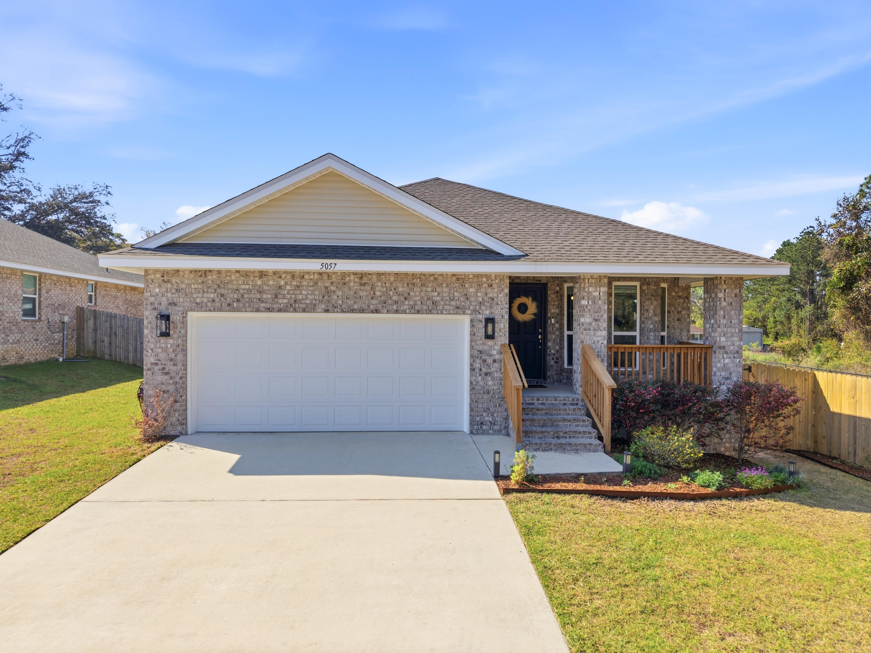 NAUTICAL LANDING - Residential