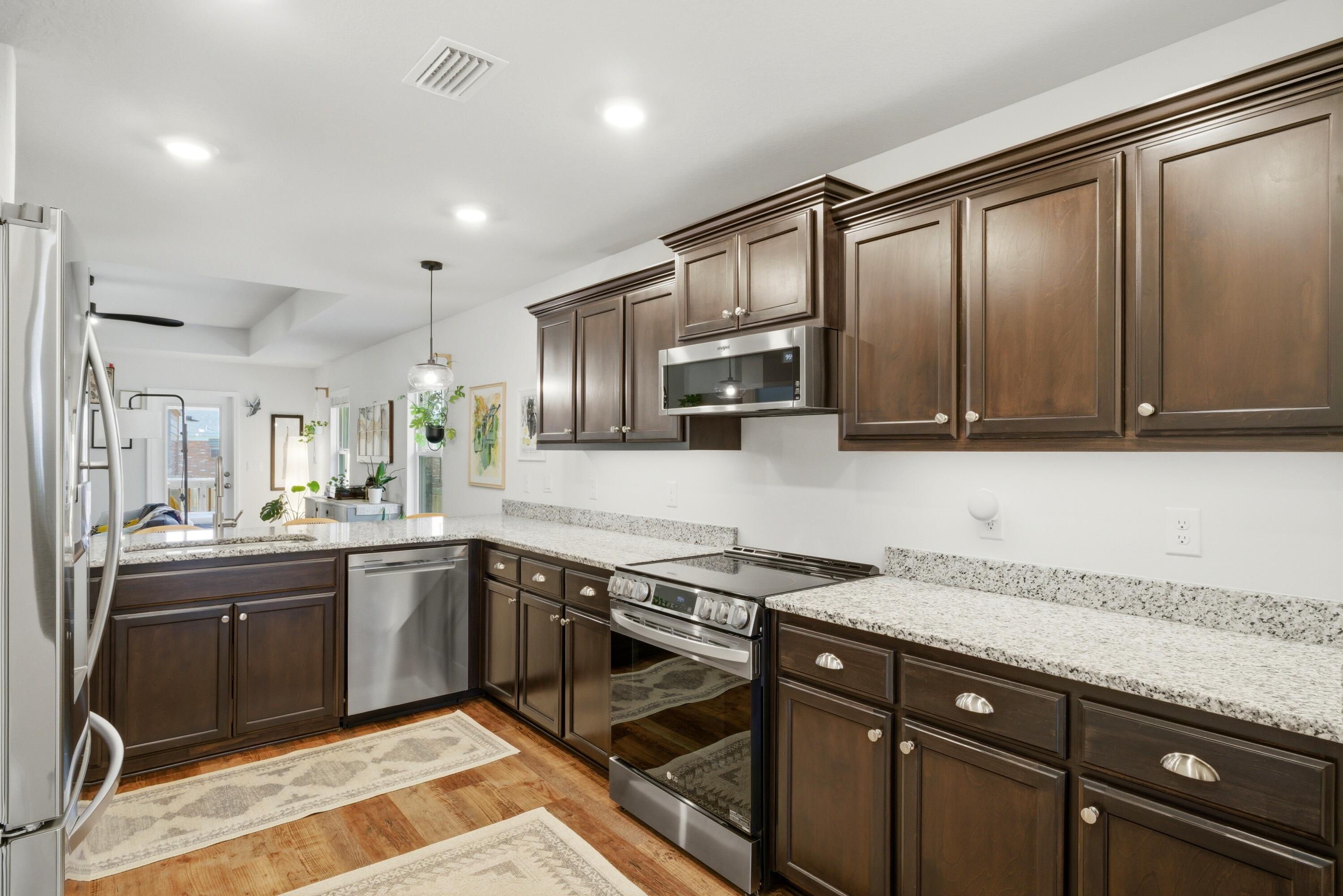 NAUTICAL LANDING - Residential