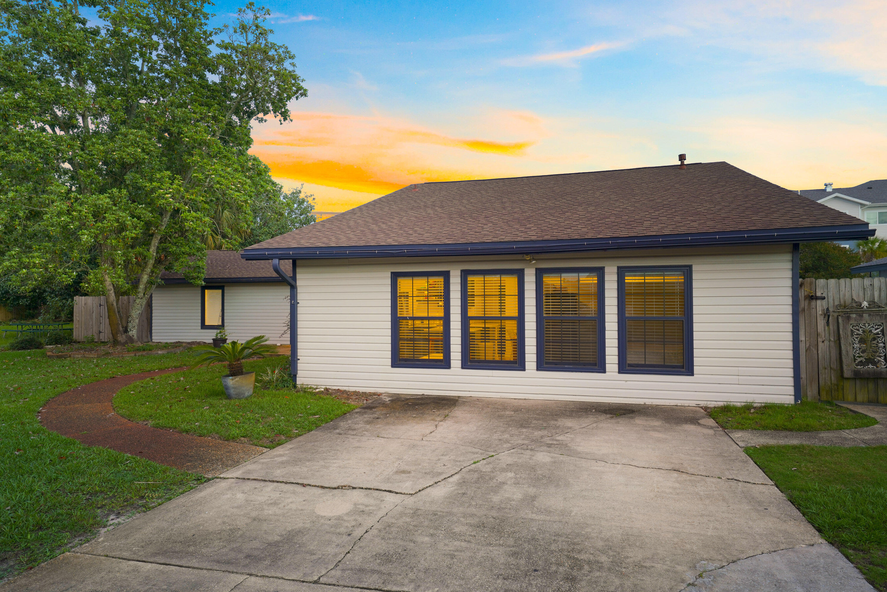 273 Echo Circle