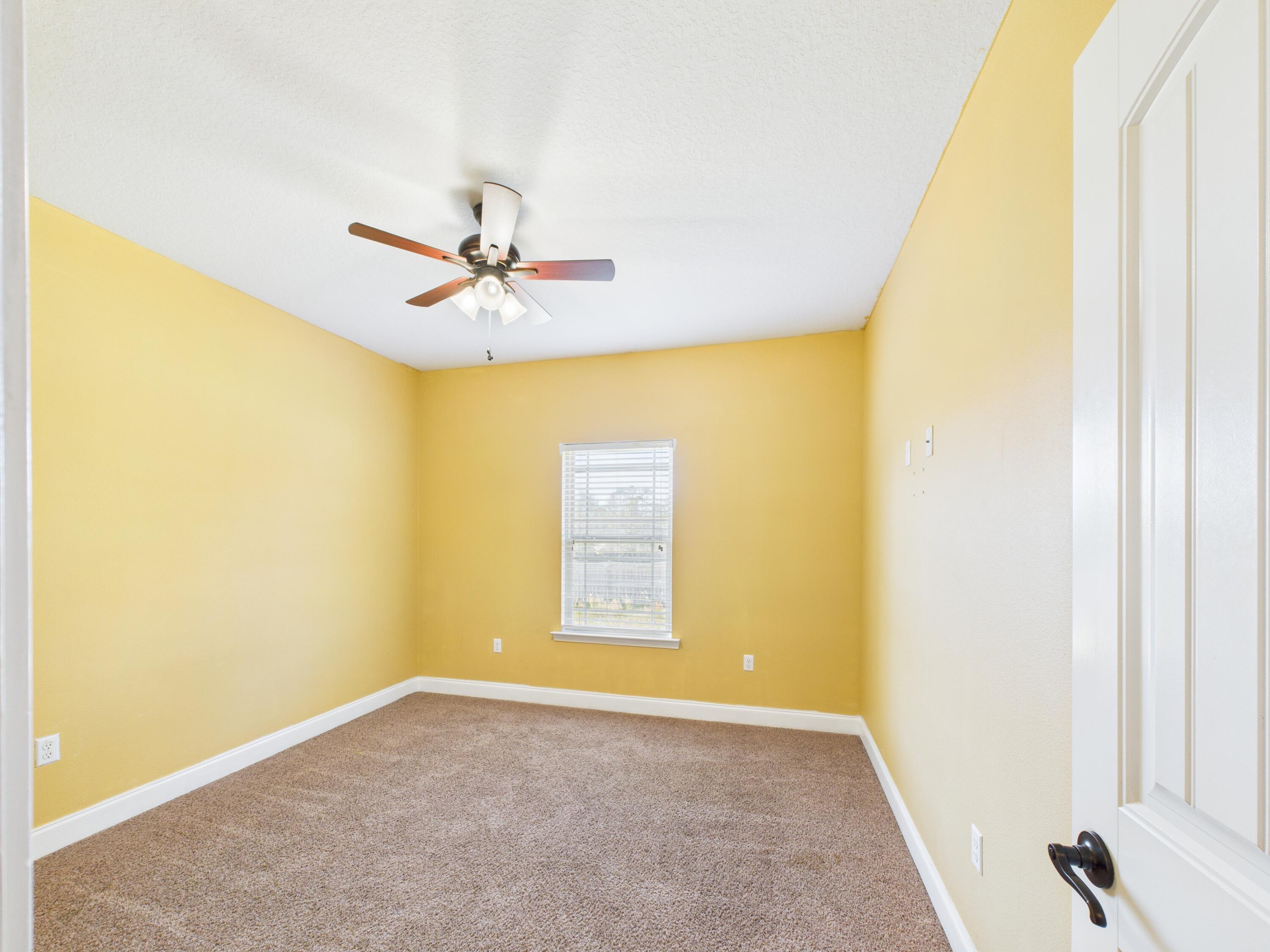 PLANTATION OAKS S/D - Residential Lease