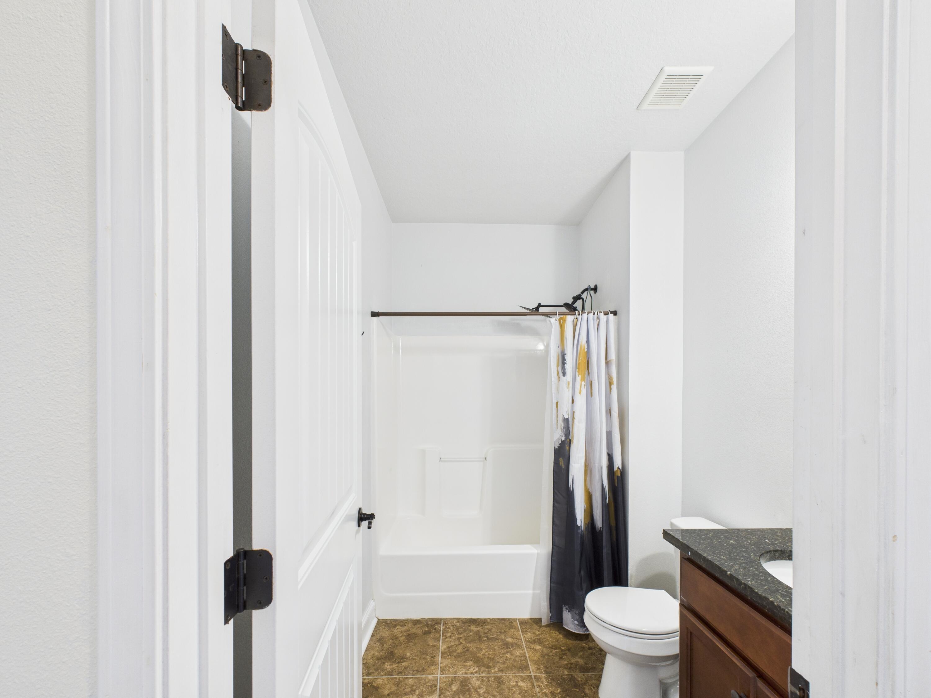 PLANTATION OAKS S/D - Residential Lease