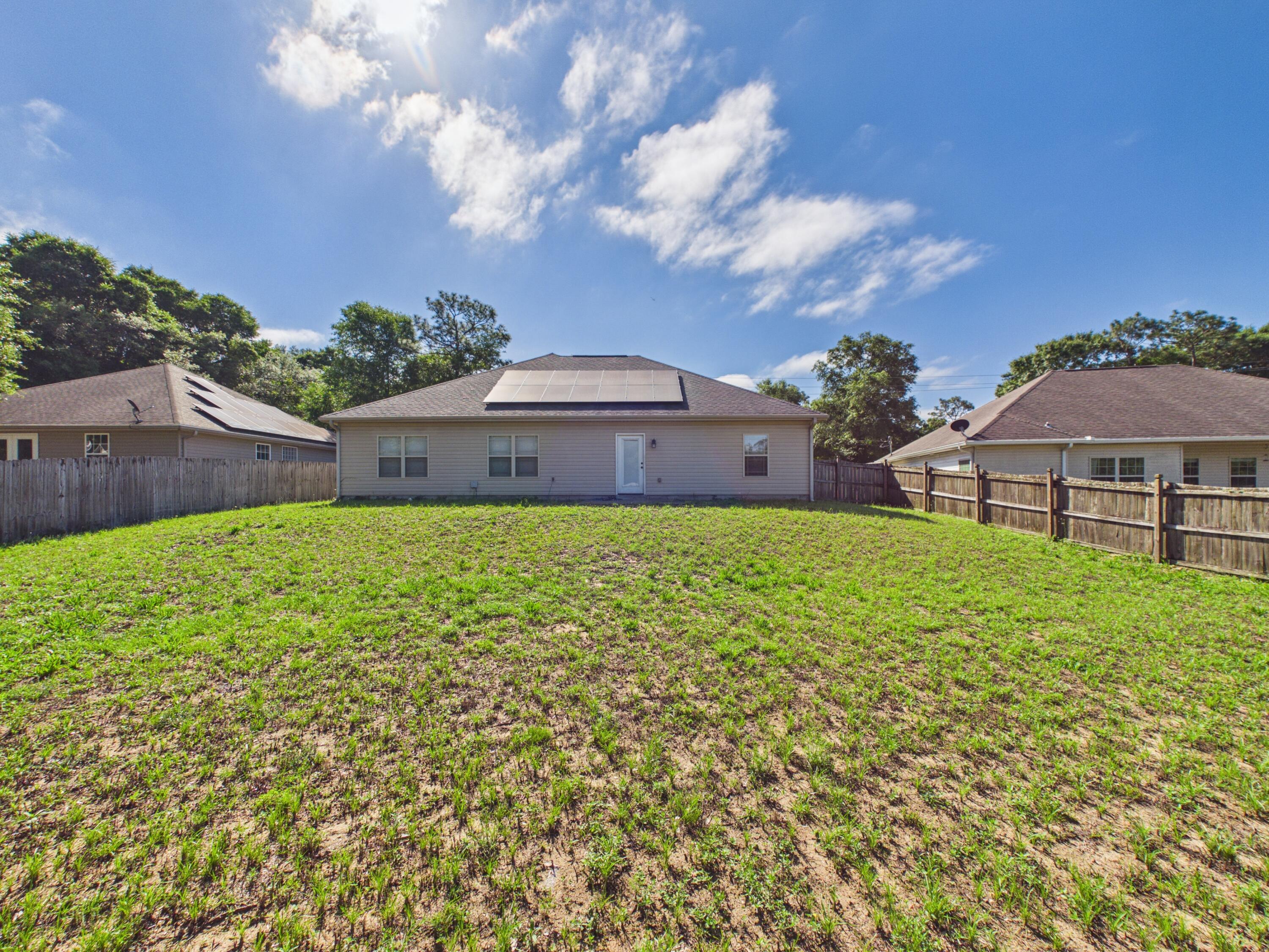 PLANTATION OAKS S/D - Residential Lease