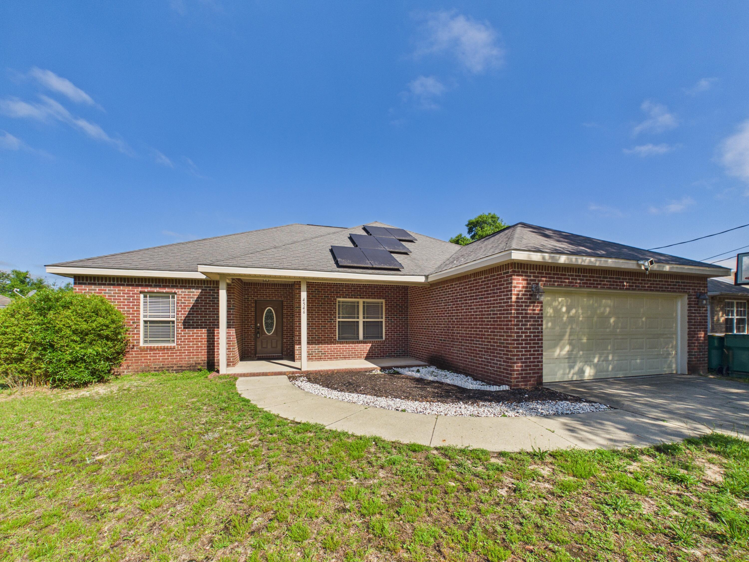 PLANTATION OAKS S/D - Residential Lease