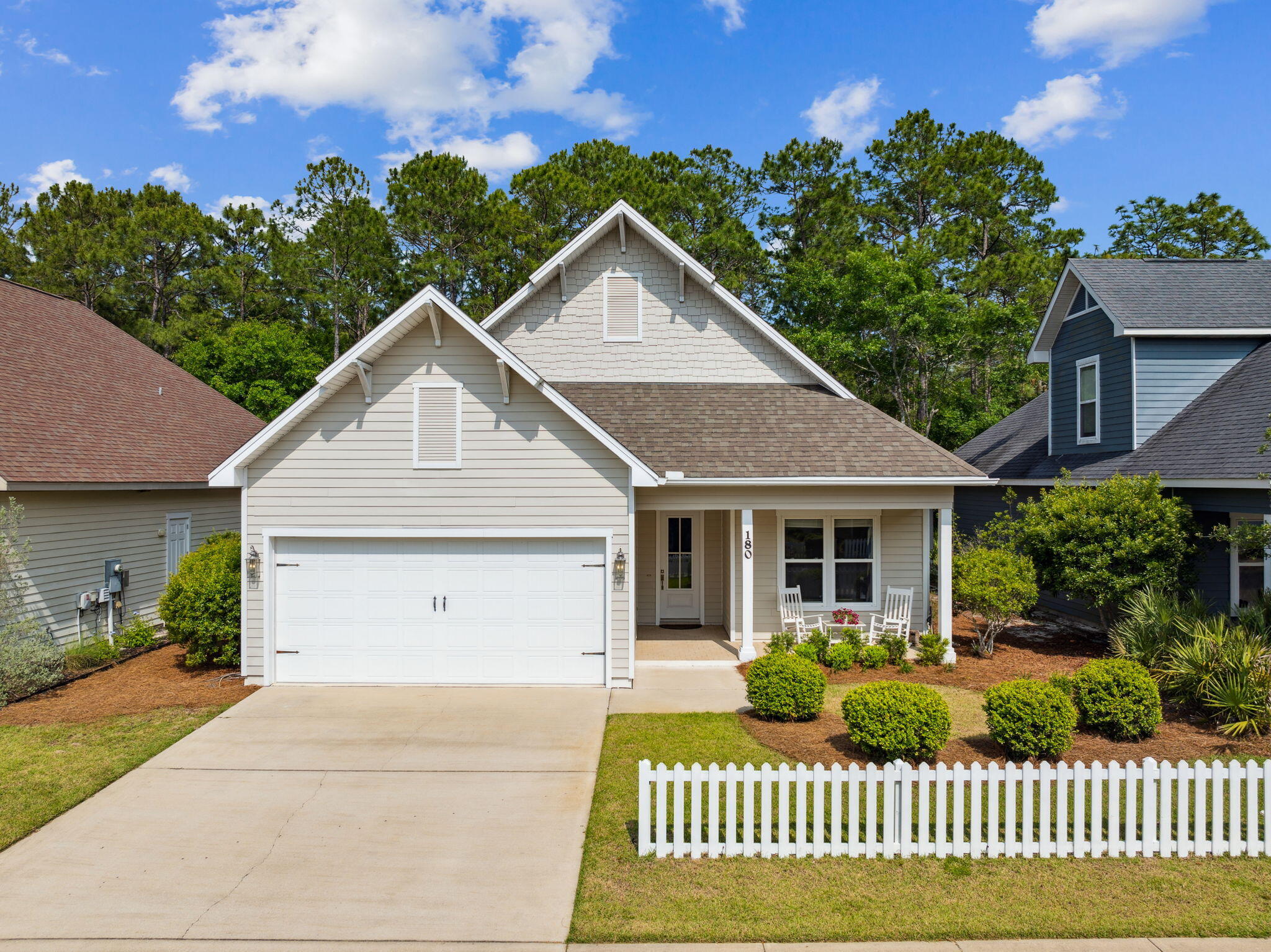 PARADISE COVE - Residential