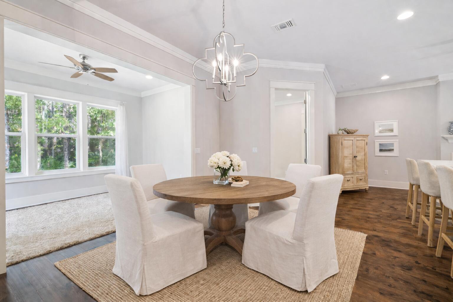 PARADISE COVE - Residential