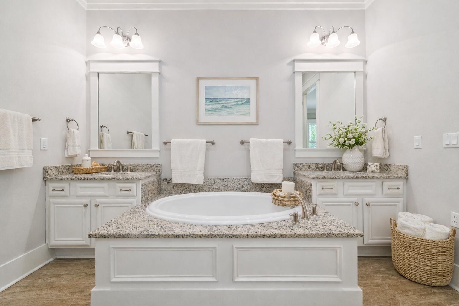 PARADISE COVE - Residential