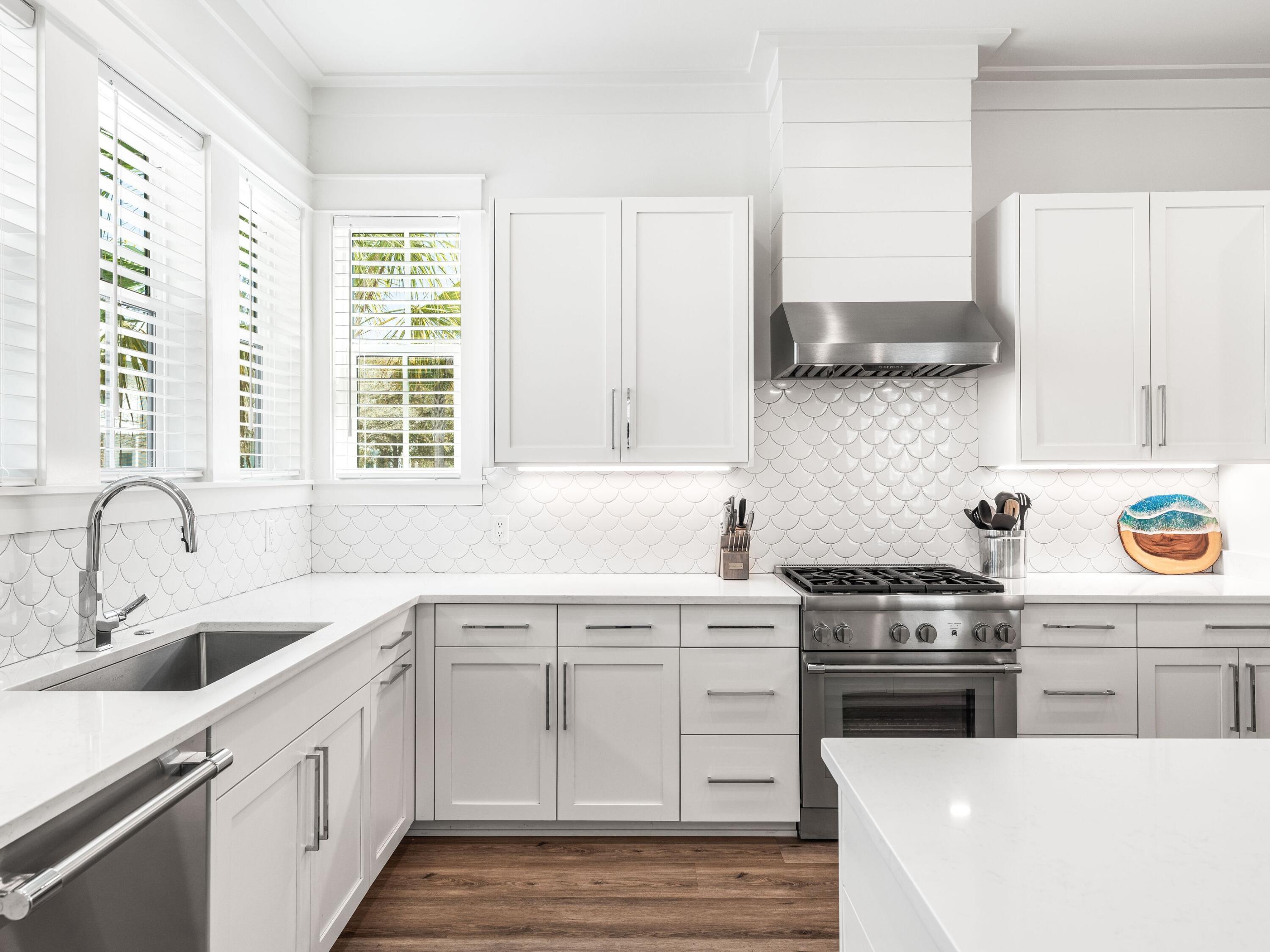 TREETOP VILLAGE - Residential