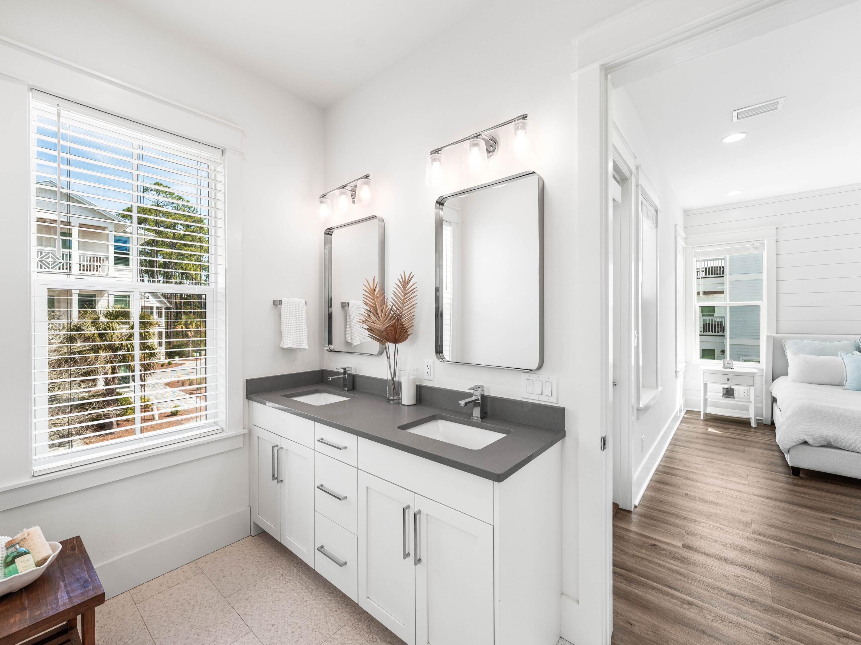 TREETOP VILLAGE - Residential