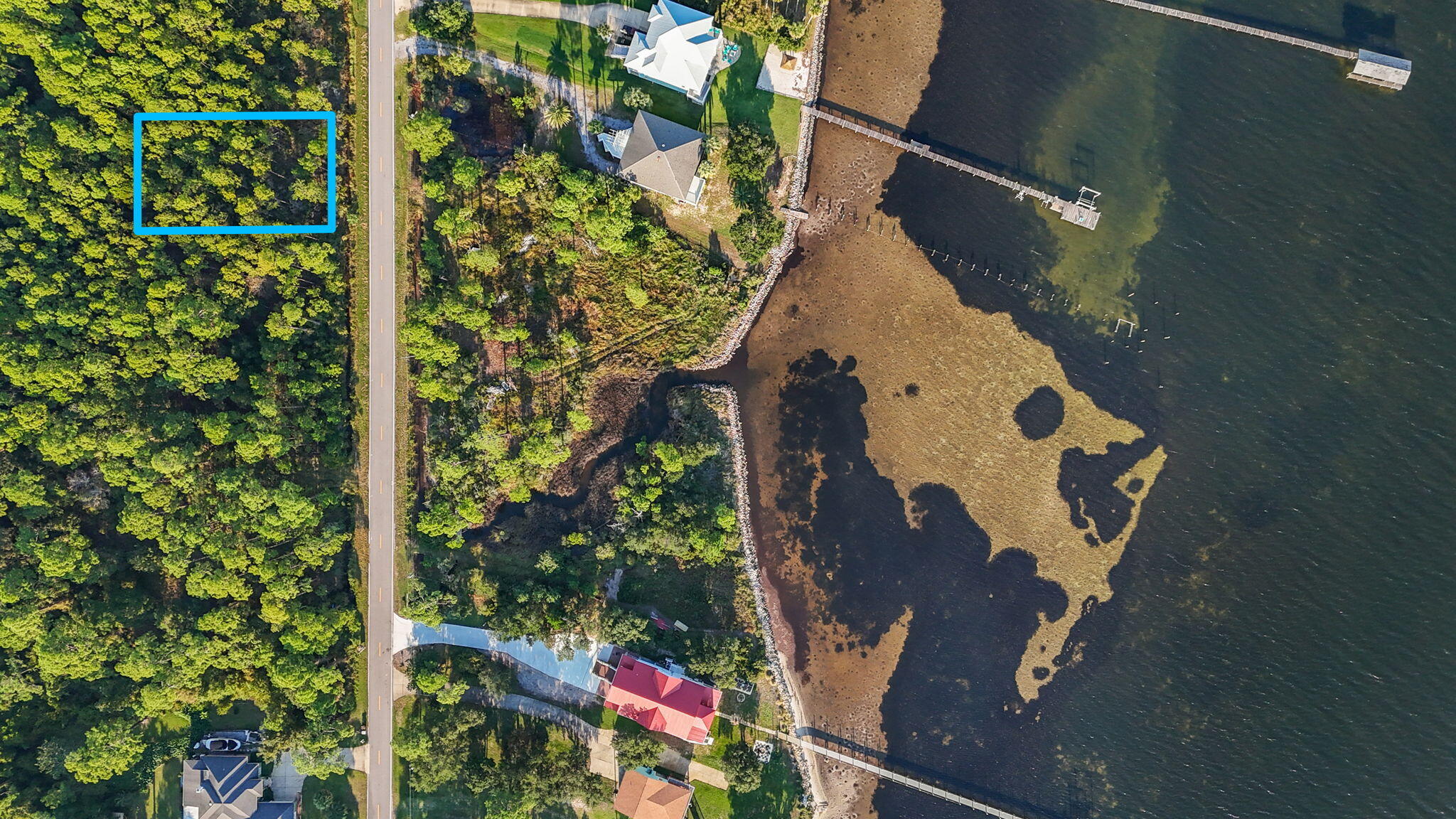 WOODLAWN SHORES 1ST ADDN - Land