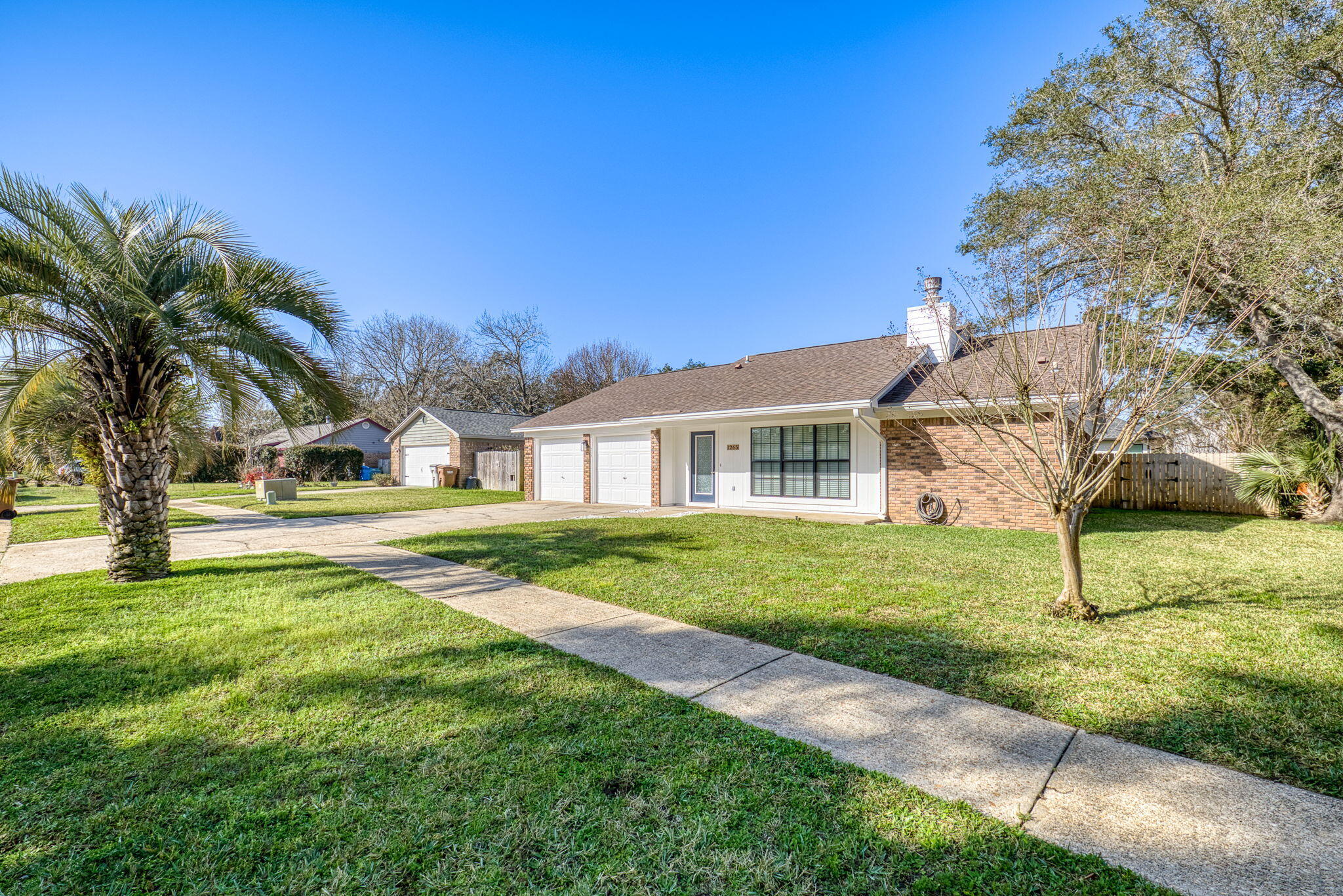 SANDPIPER VILLAGE - Residential