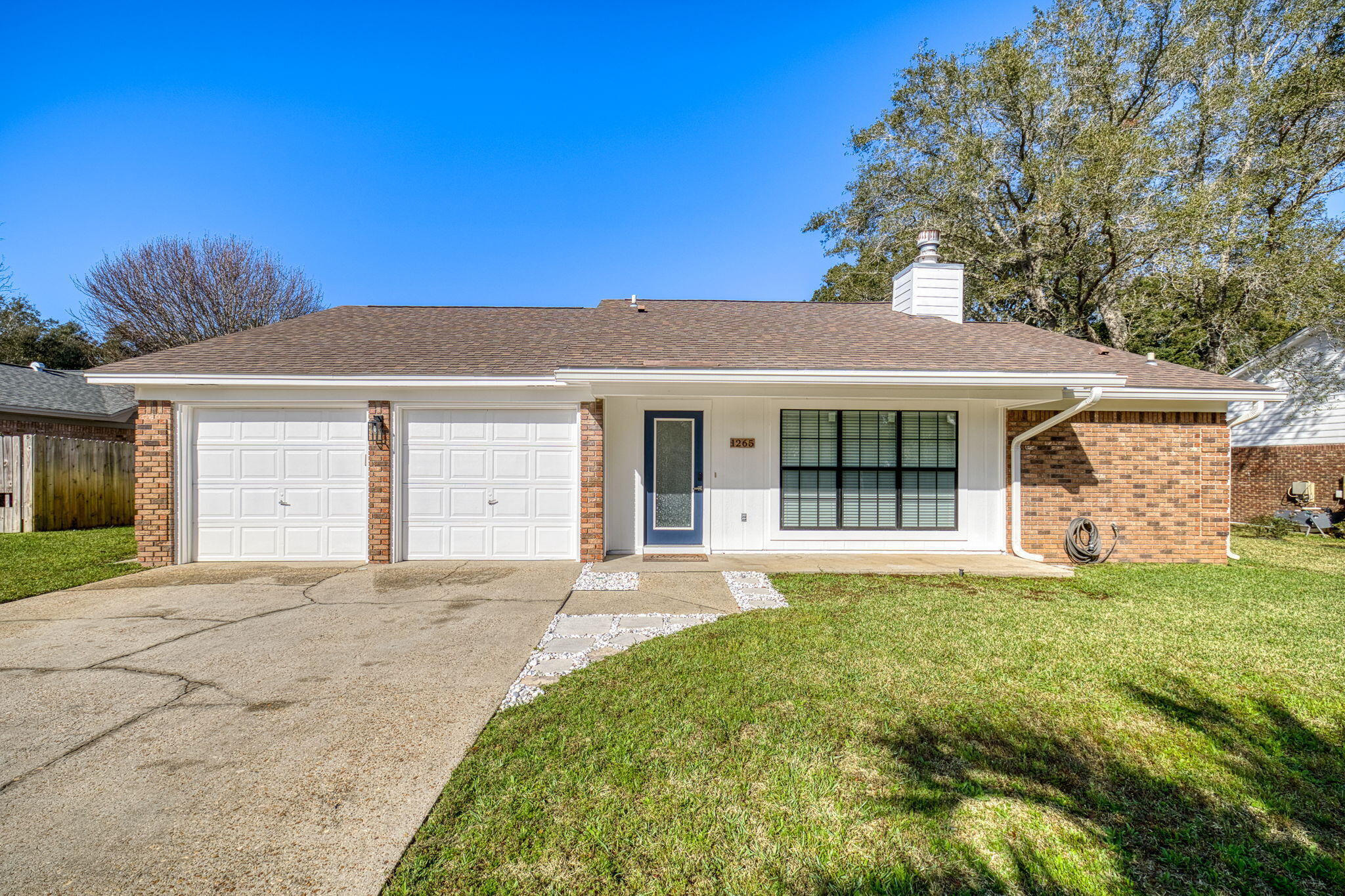 SANDPIPER VILLAGE - Residential