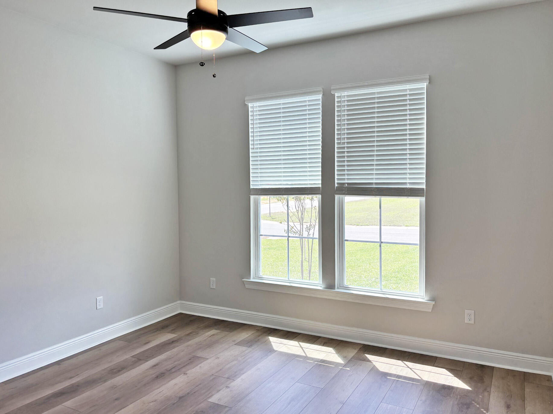 HOUSTON PLACE - Residential