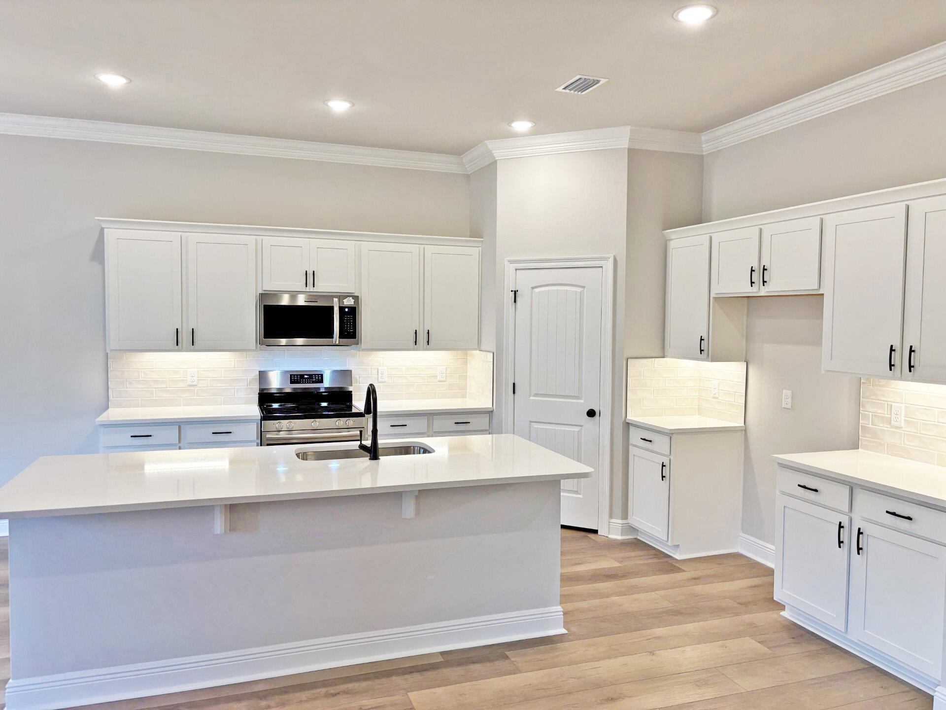 HOUSTON PLACE - Residential