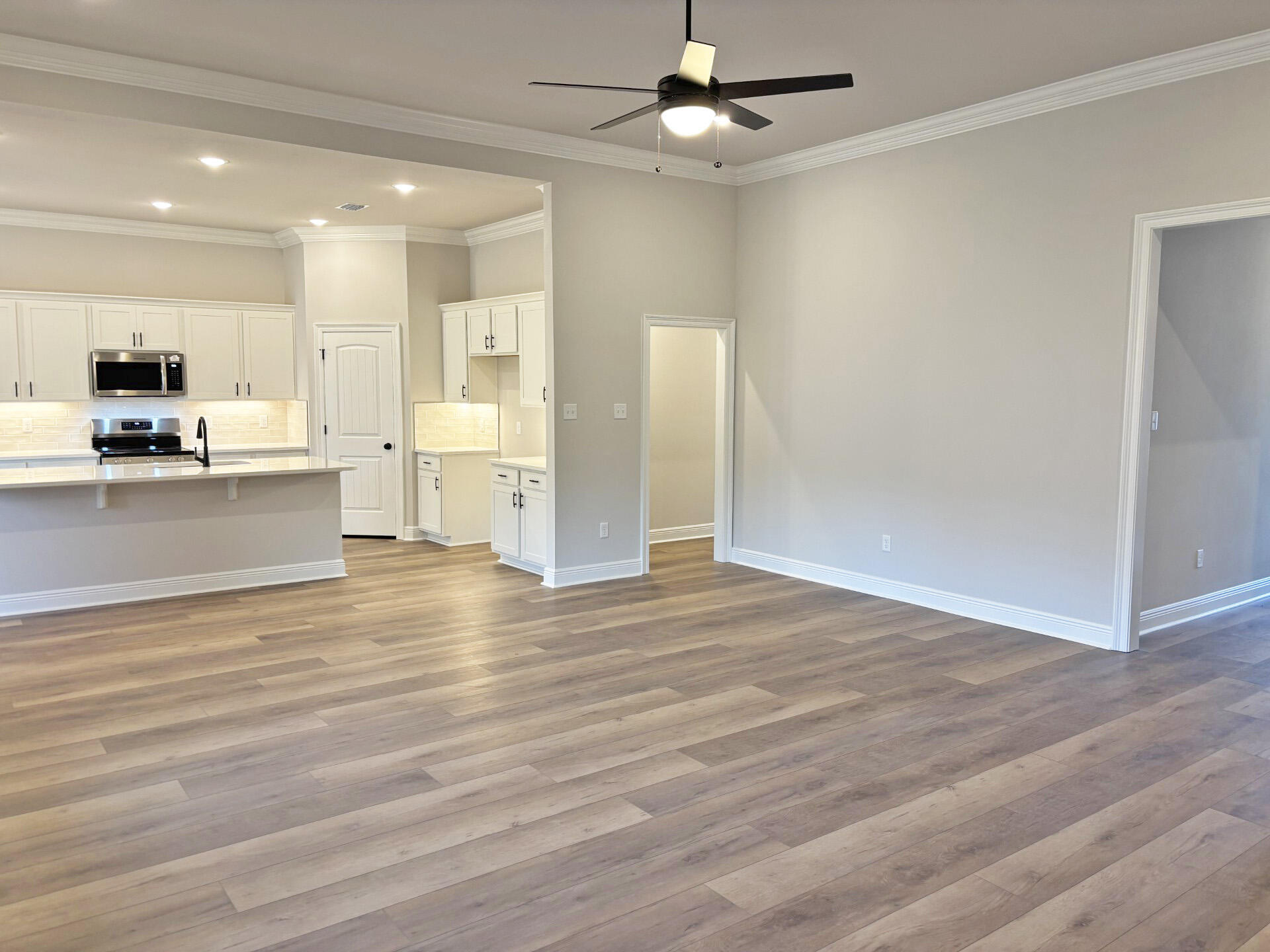 HOUSTON PLACE - Residential