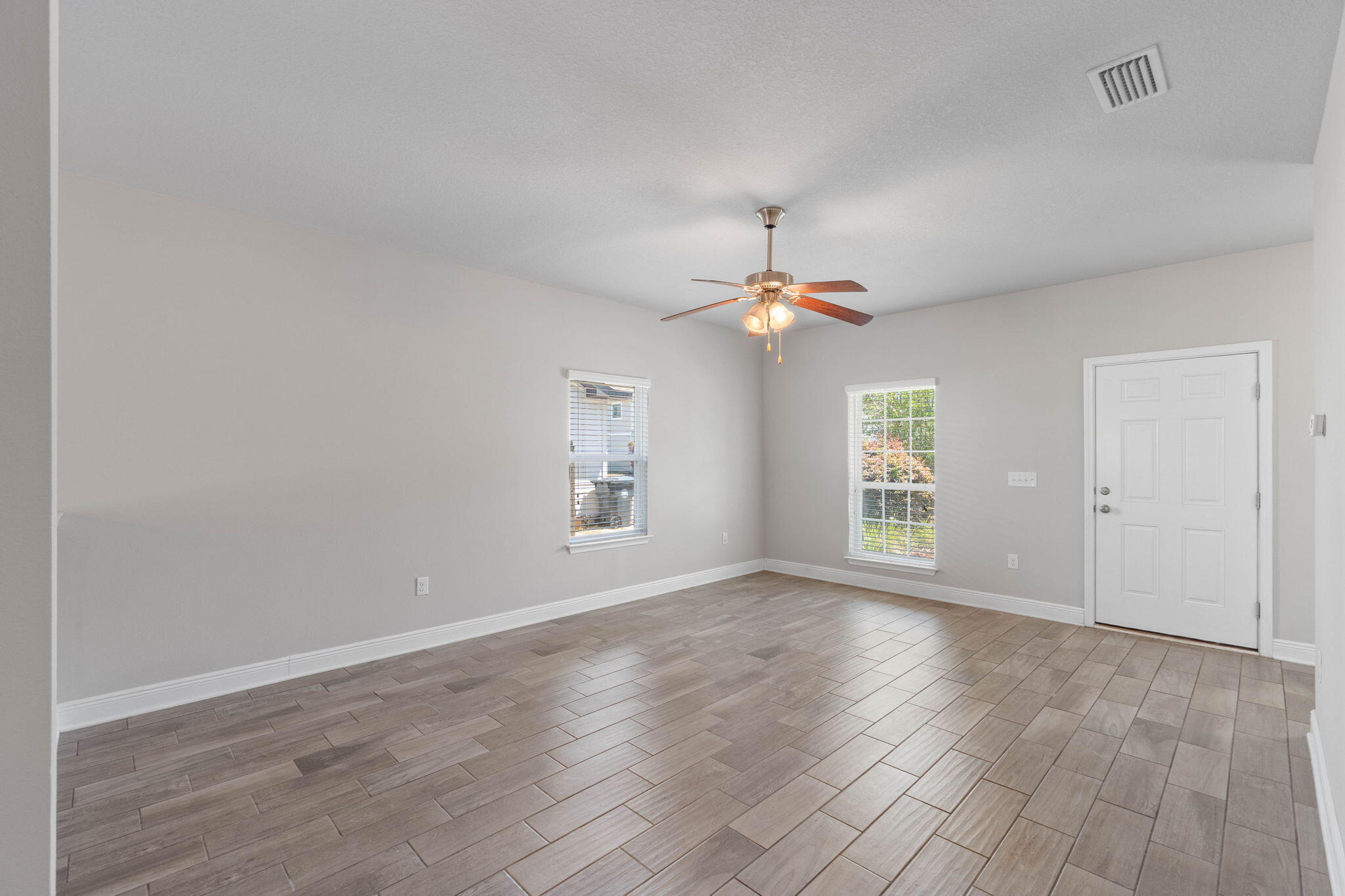 TRANQUILITY BY THE BAY - Residential