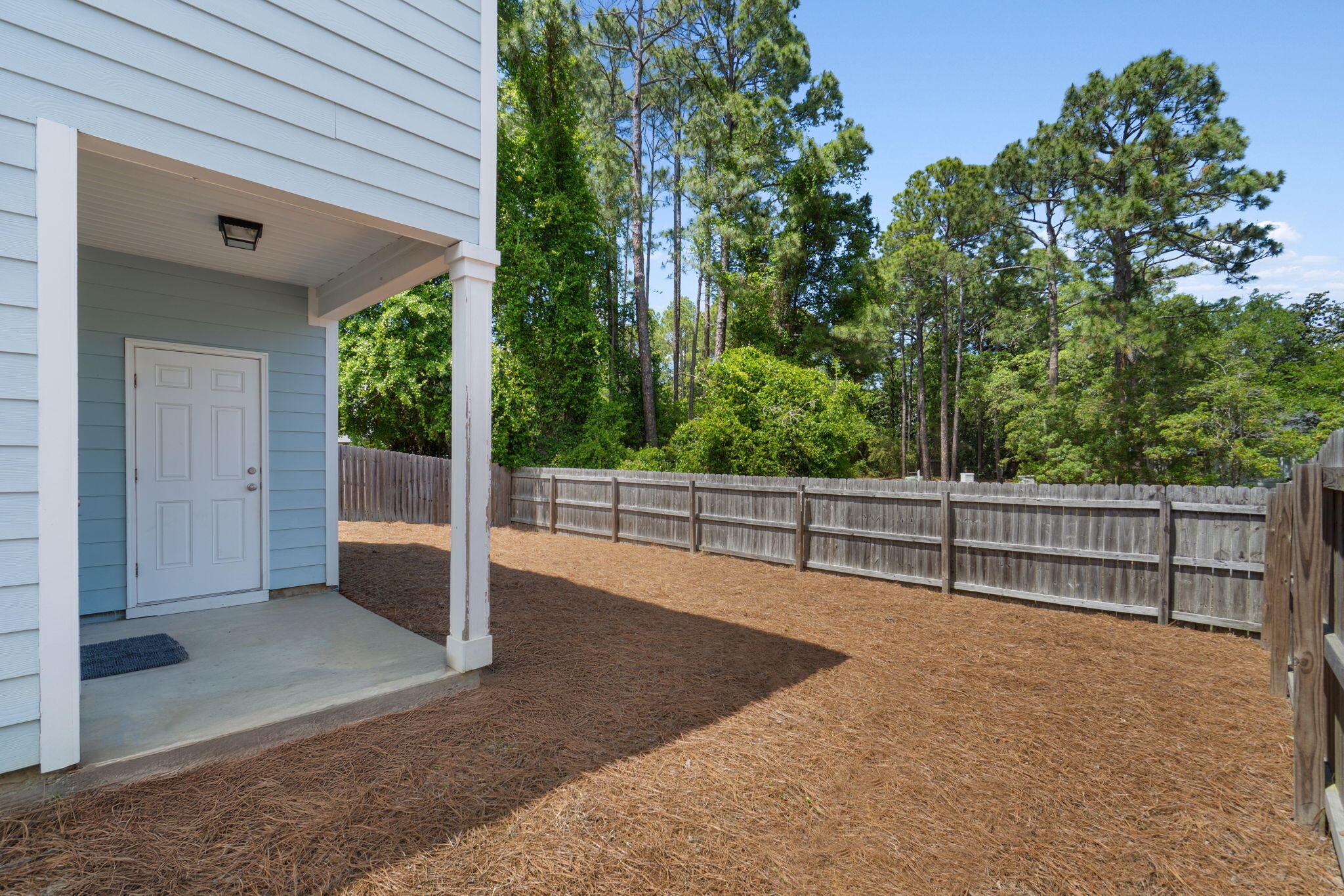 TRANQUILITY BY THE BAY - Residential