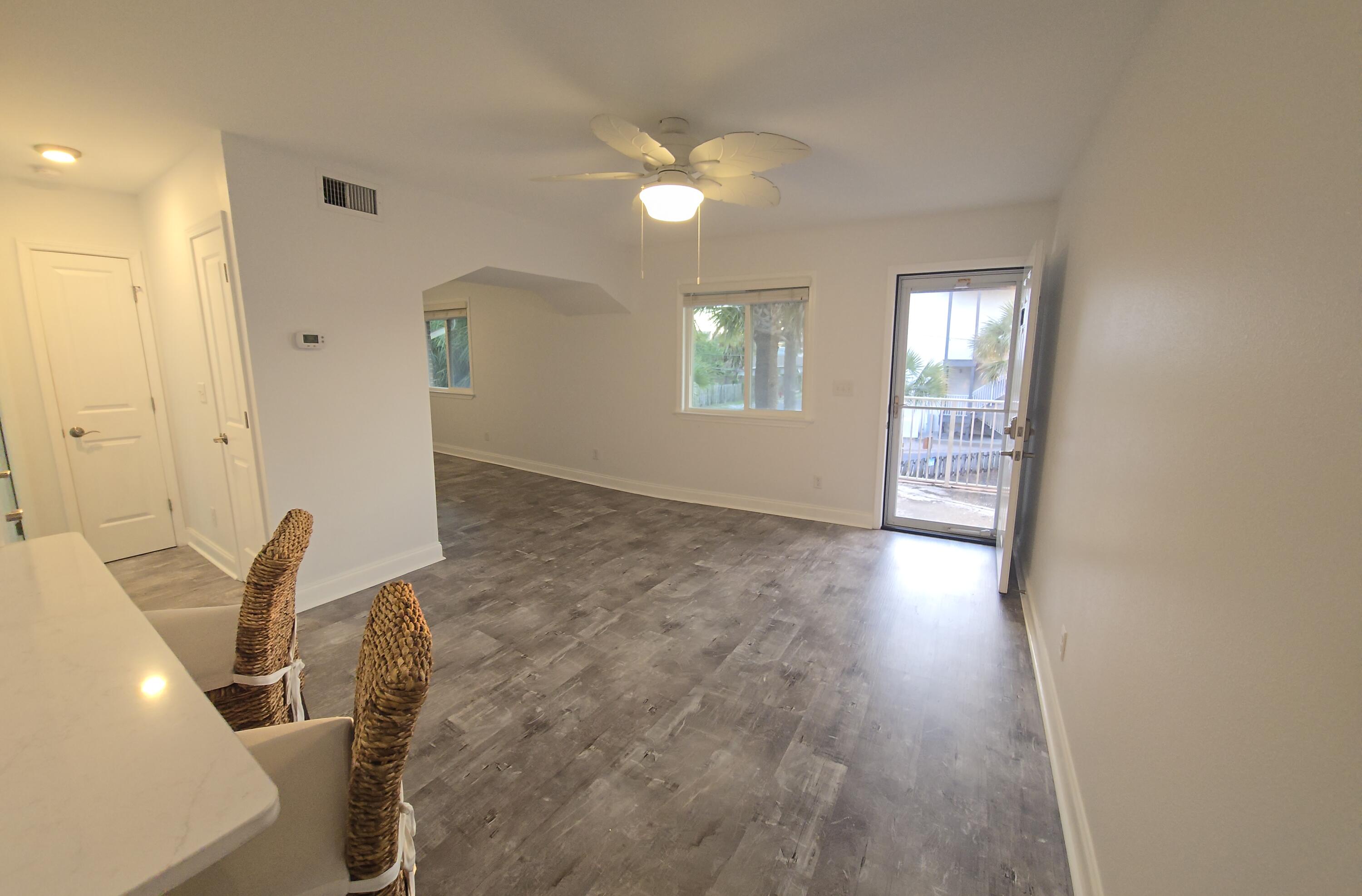 BREAKERS WEST - Residential