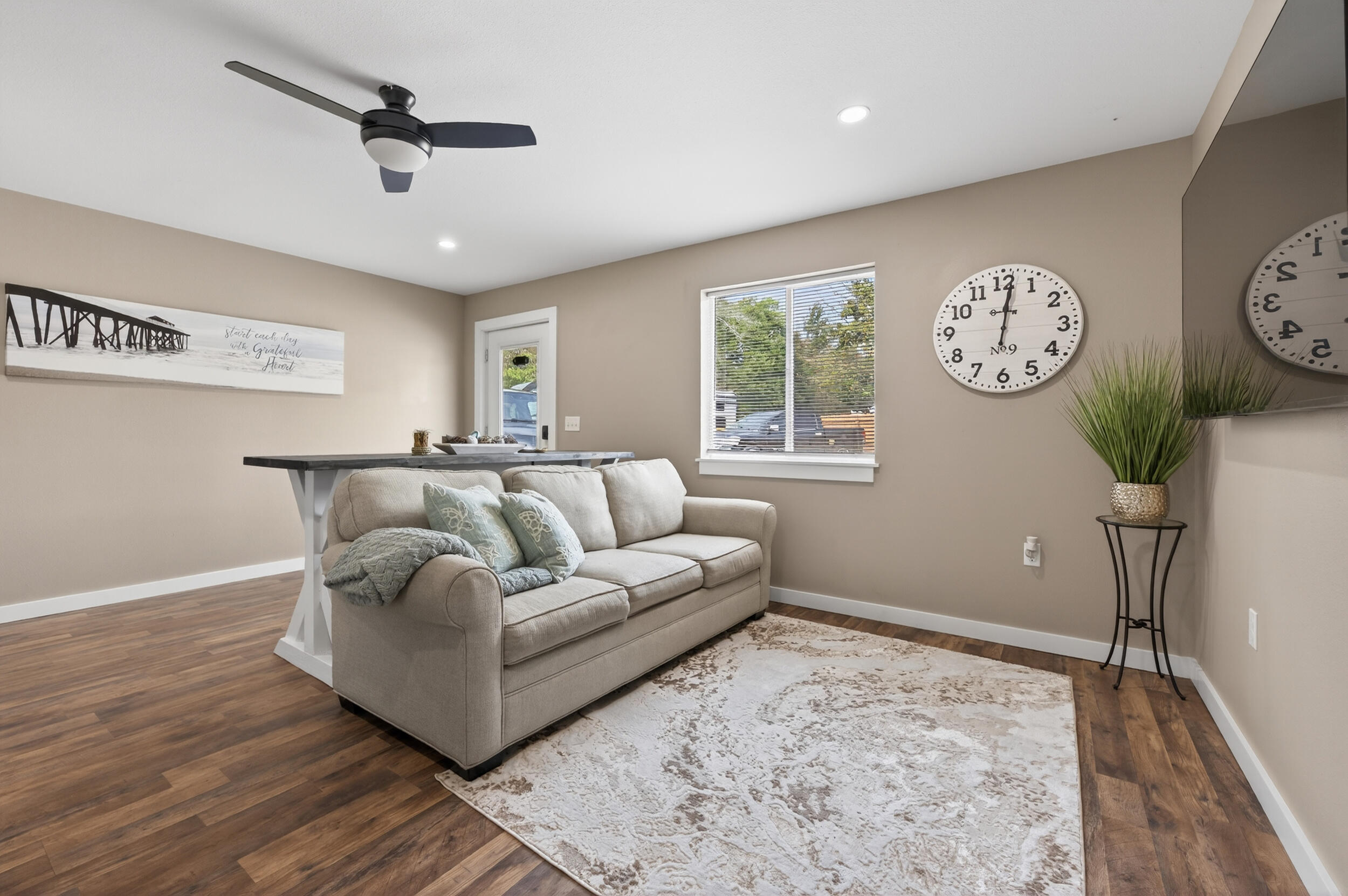 JOLLY BAY ACRES - Residential