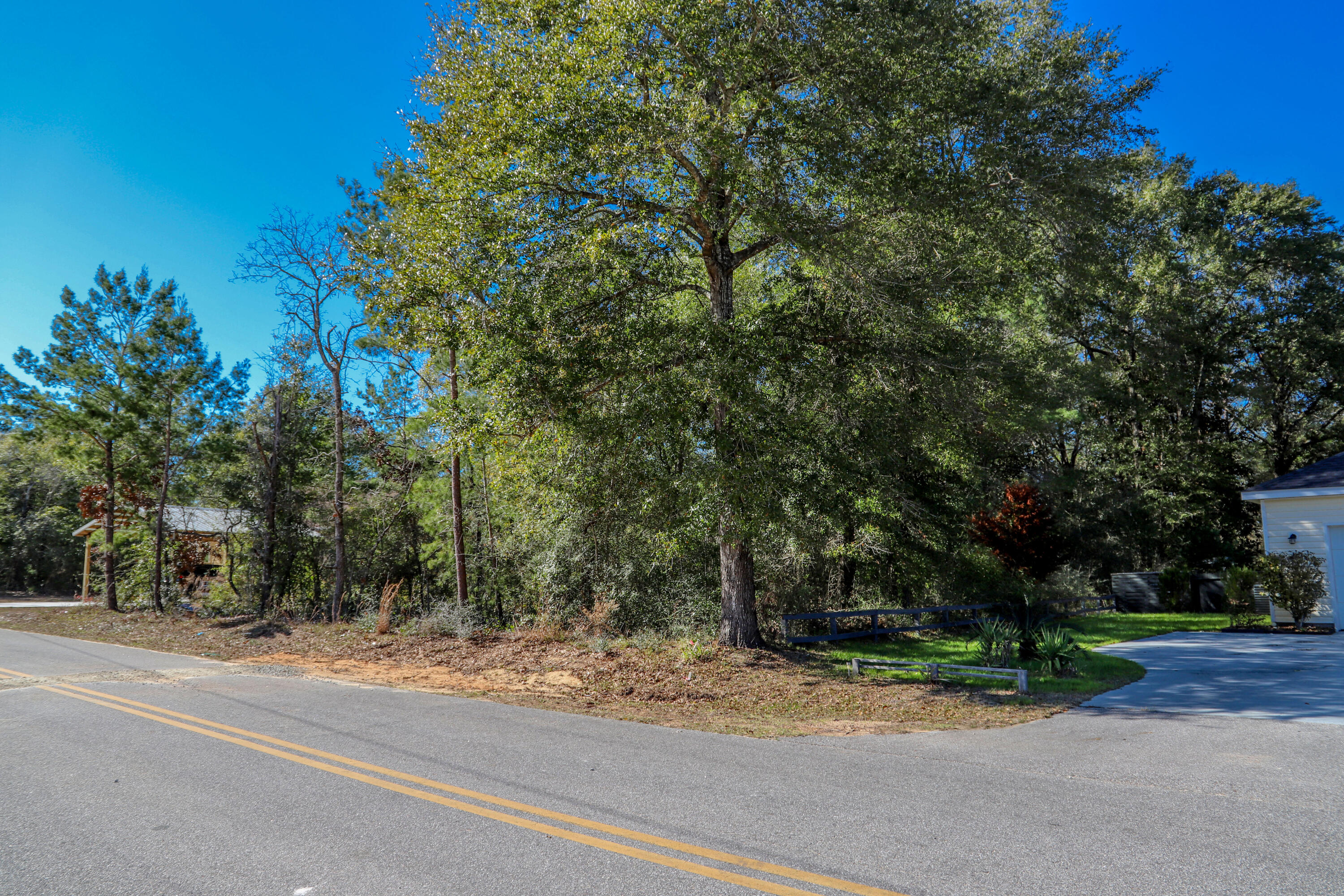 OAKWOOD LAKES ESTATES - Land