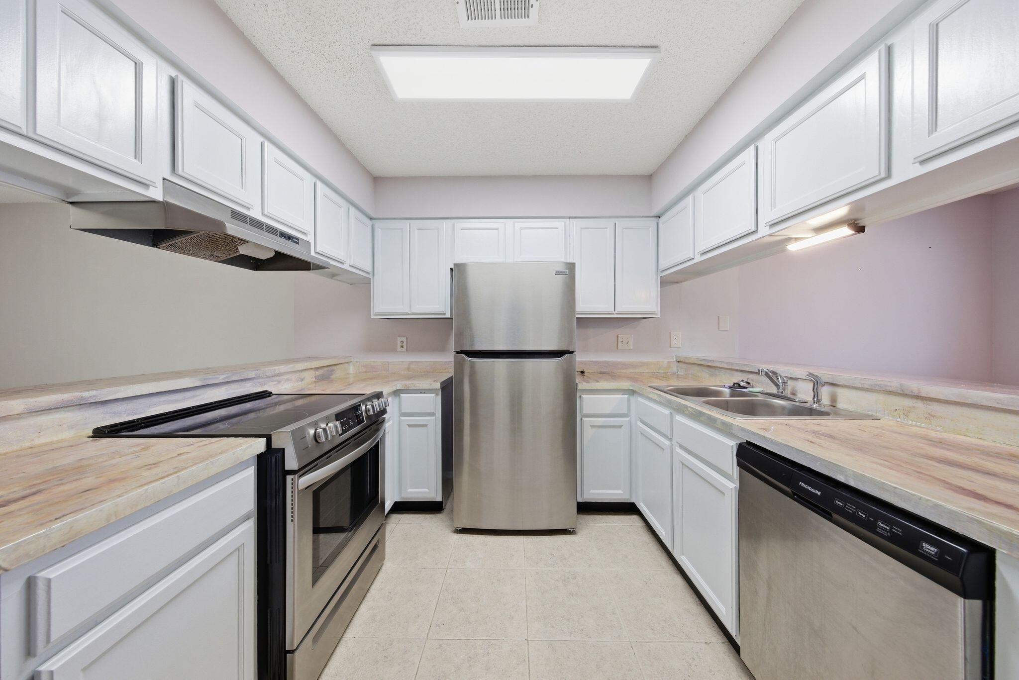 LEGION VILLAGE T/H - Residential