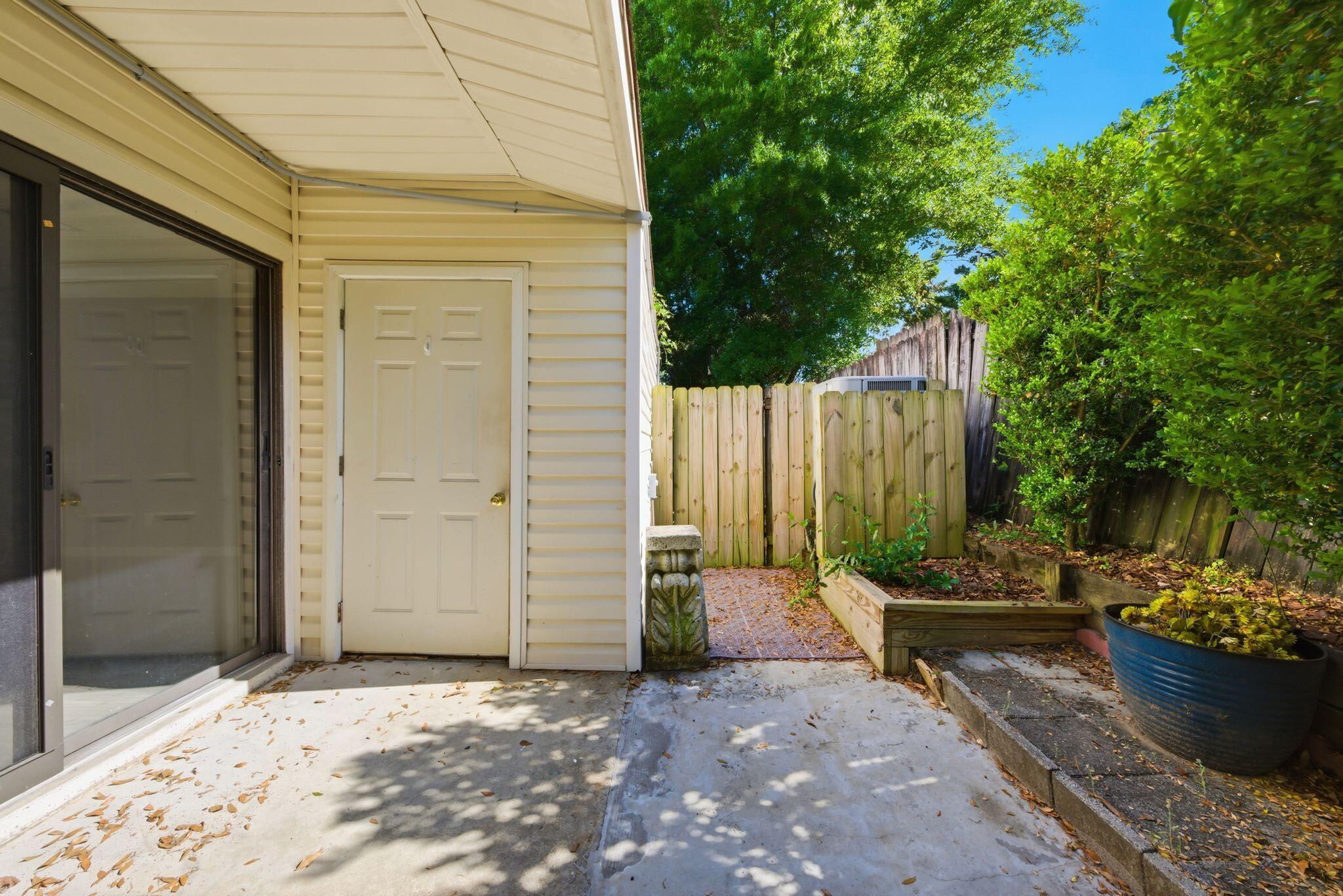 LEGION VILLAGE T/H - Residential