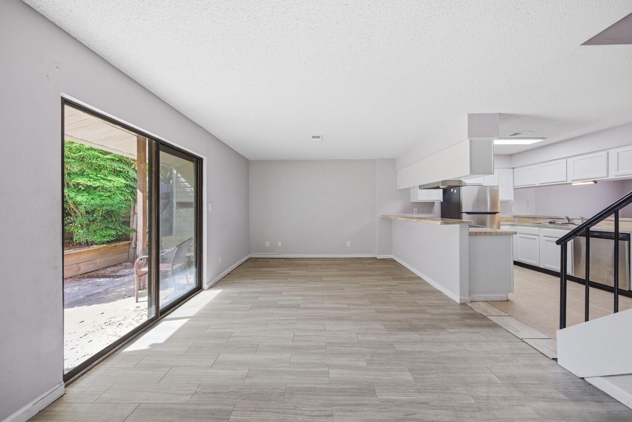 LEGION VILLAGE T/H - Residential