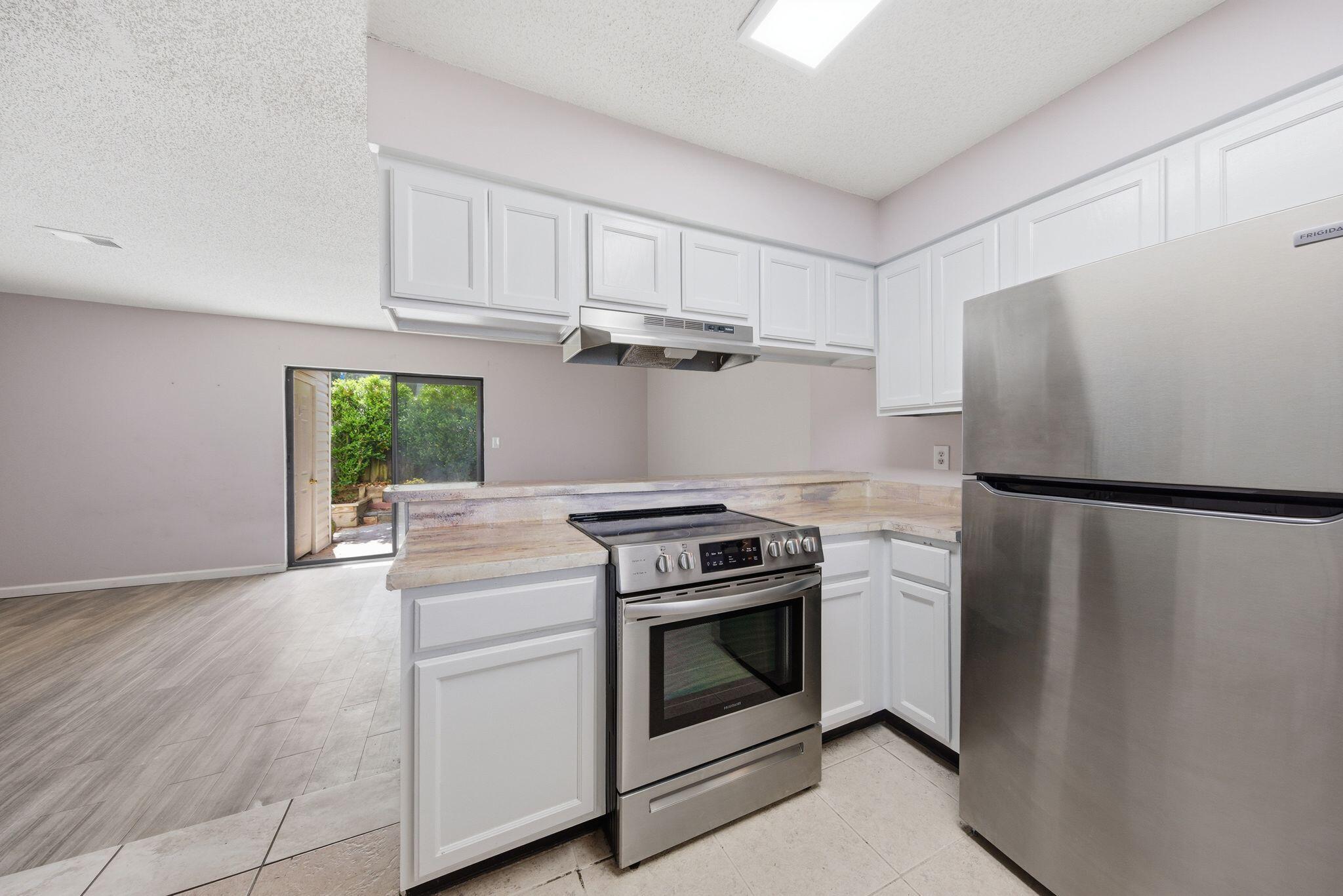 LEGION VILLAGE T/H - Residential