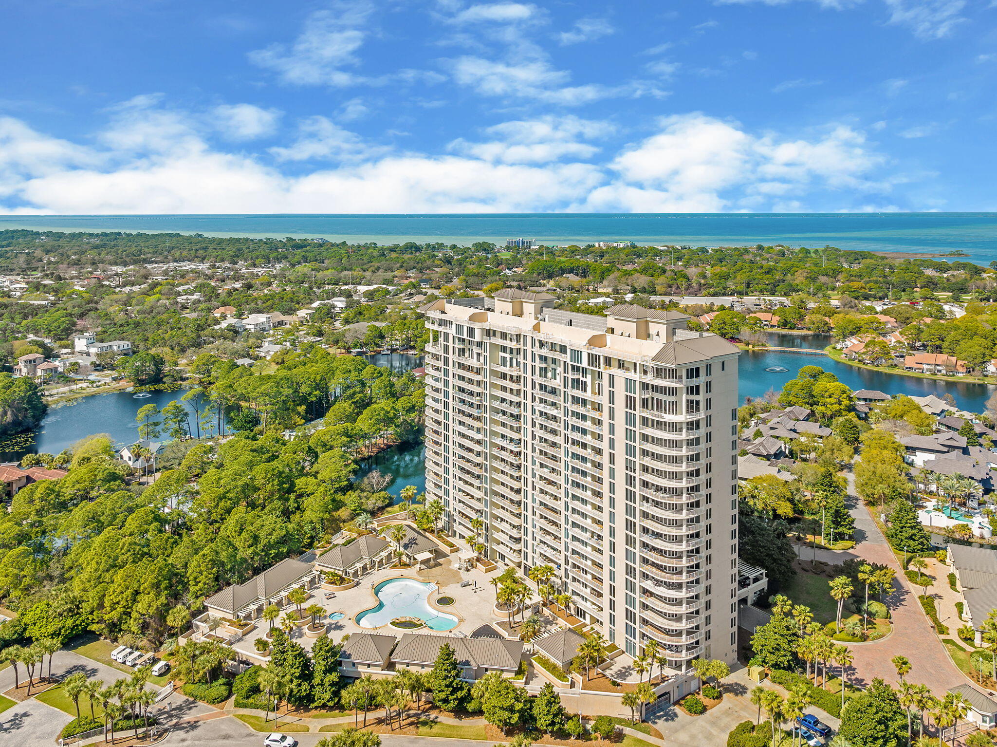 ONE BEACH CLUB DRIVE - Residential