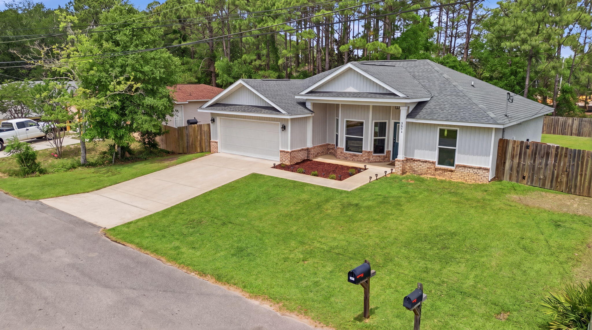 EAST BAY HEIGHTS - Residential