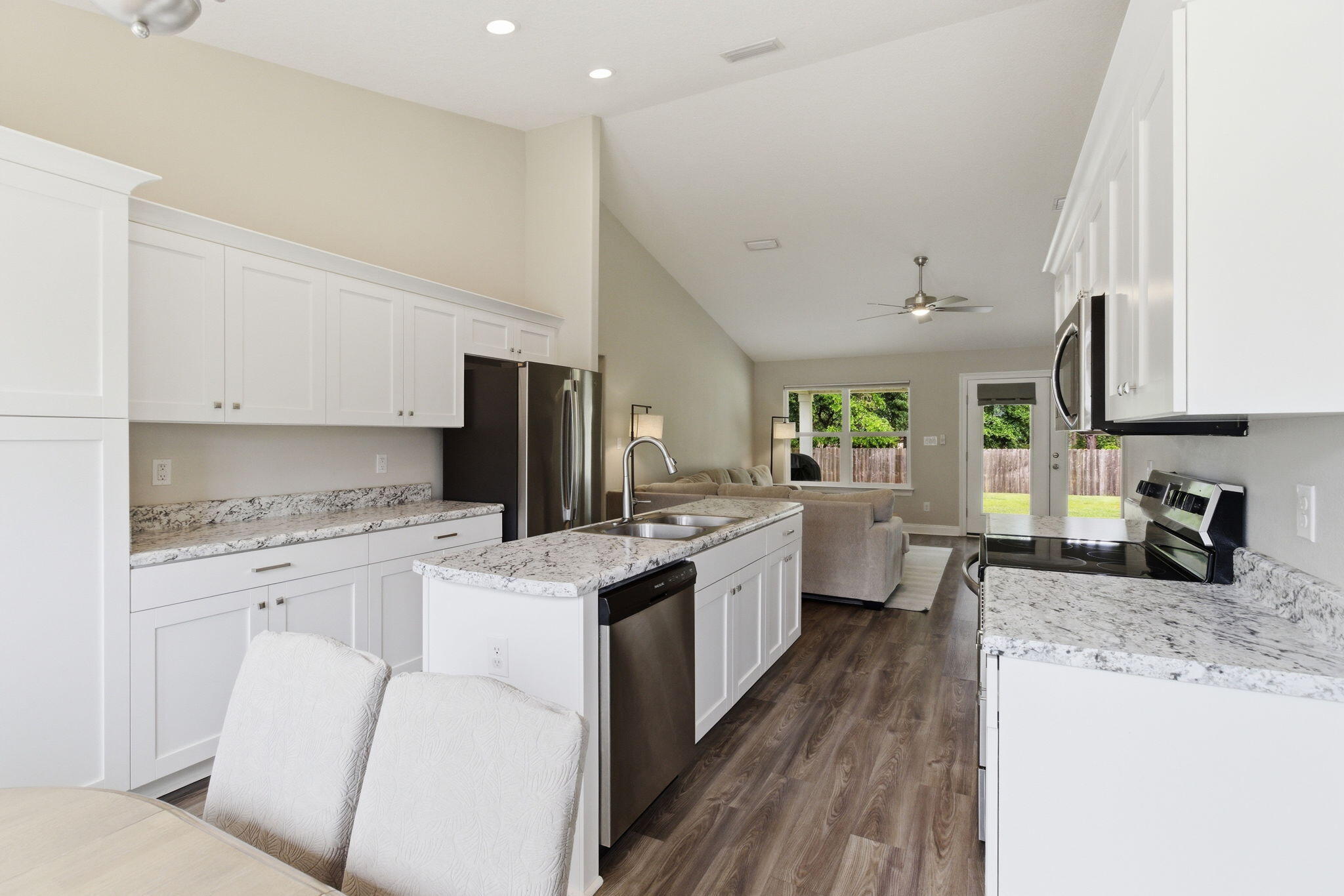 EAST BAY HEIGHTS - Residential