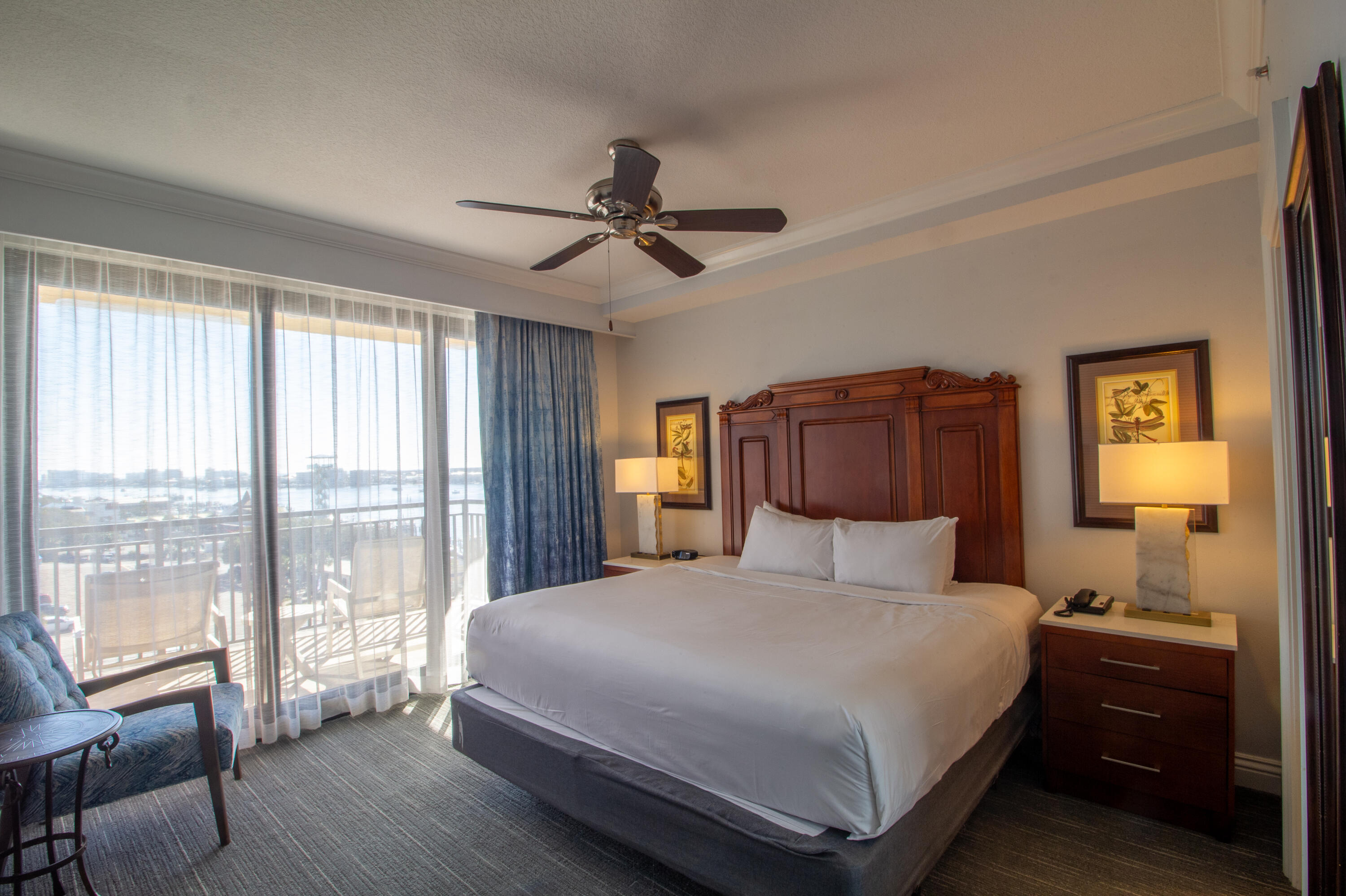 EMERALD GRANDE - Residential