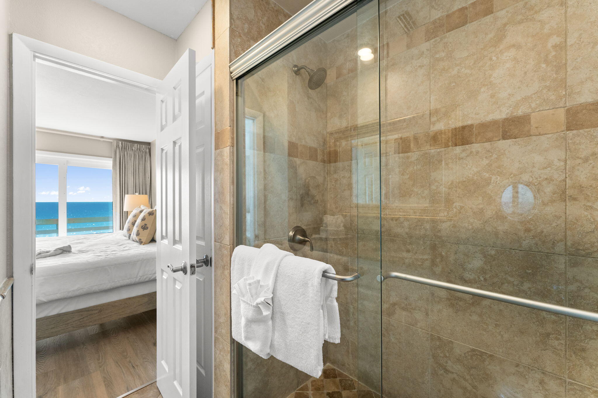 SEA MIST T/H - Residential