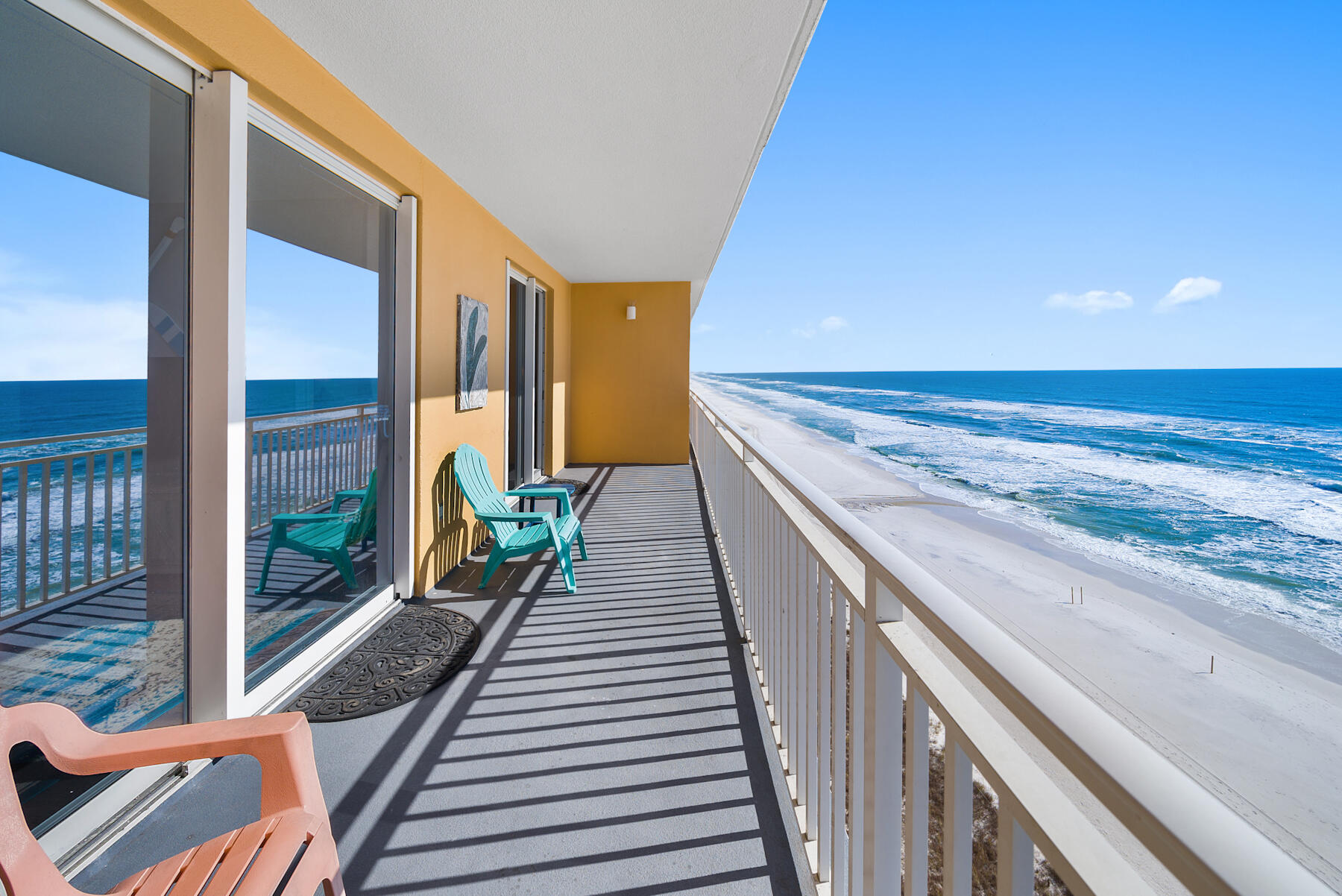 Splash Condo - Residential
