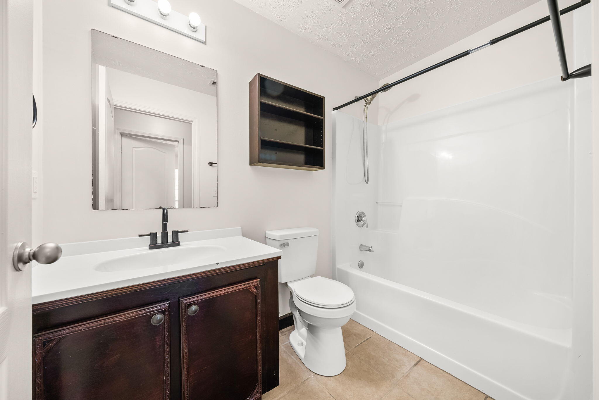 BRANDON OAKS - Residential