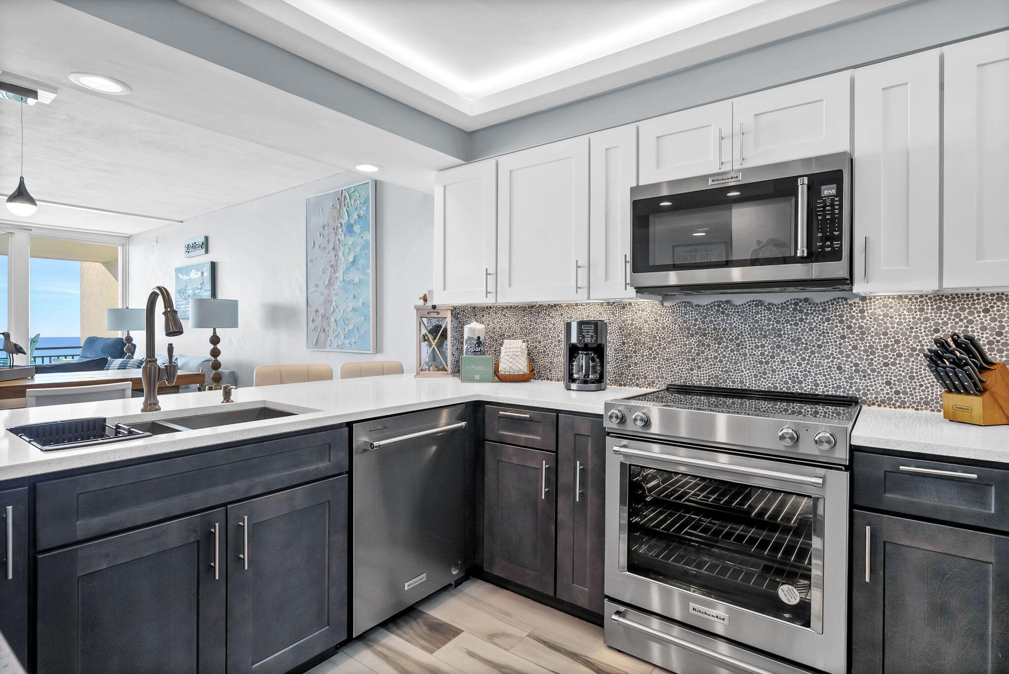 BREAKERS OF FWB PH 1 - Residential