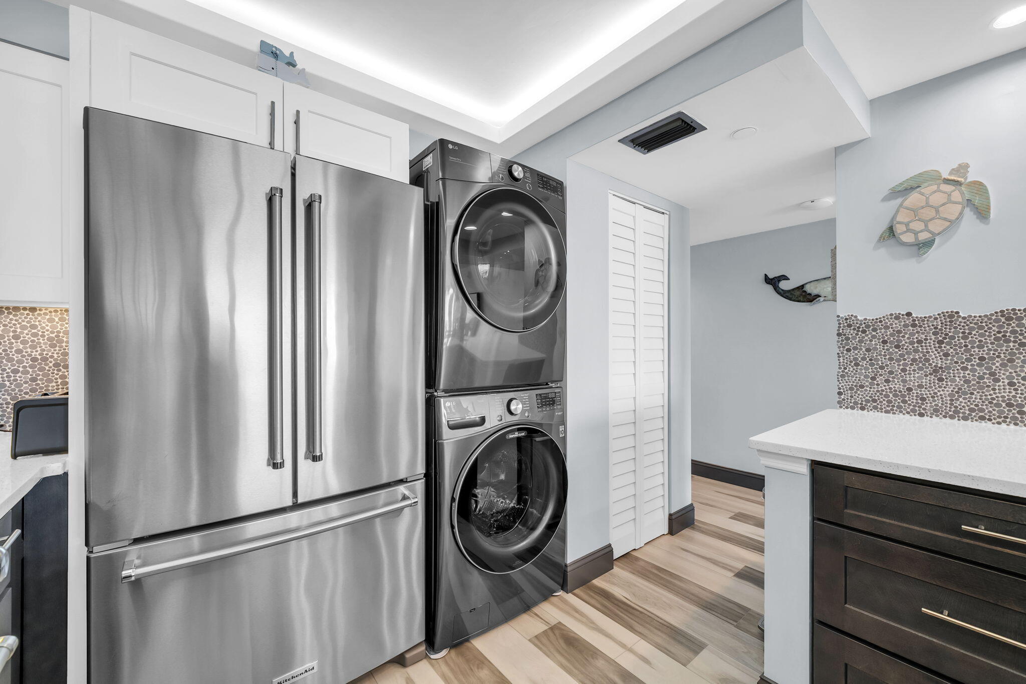 BREAKERS OF FWB PH 1 - Residential