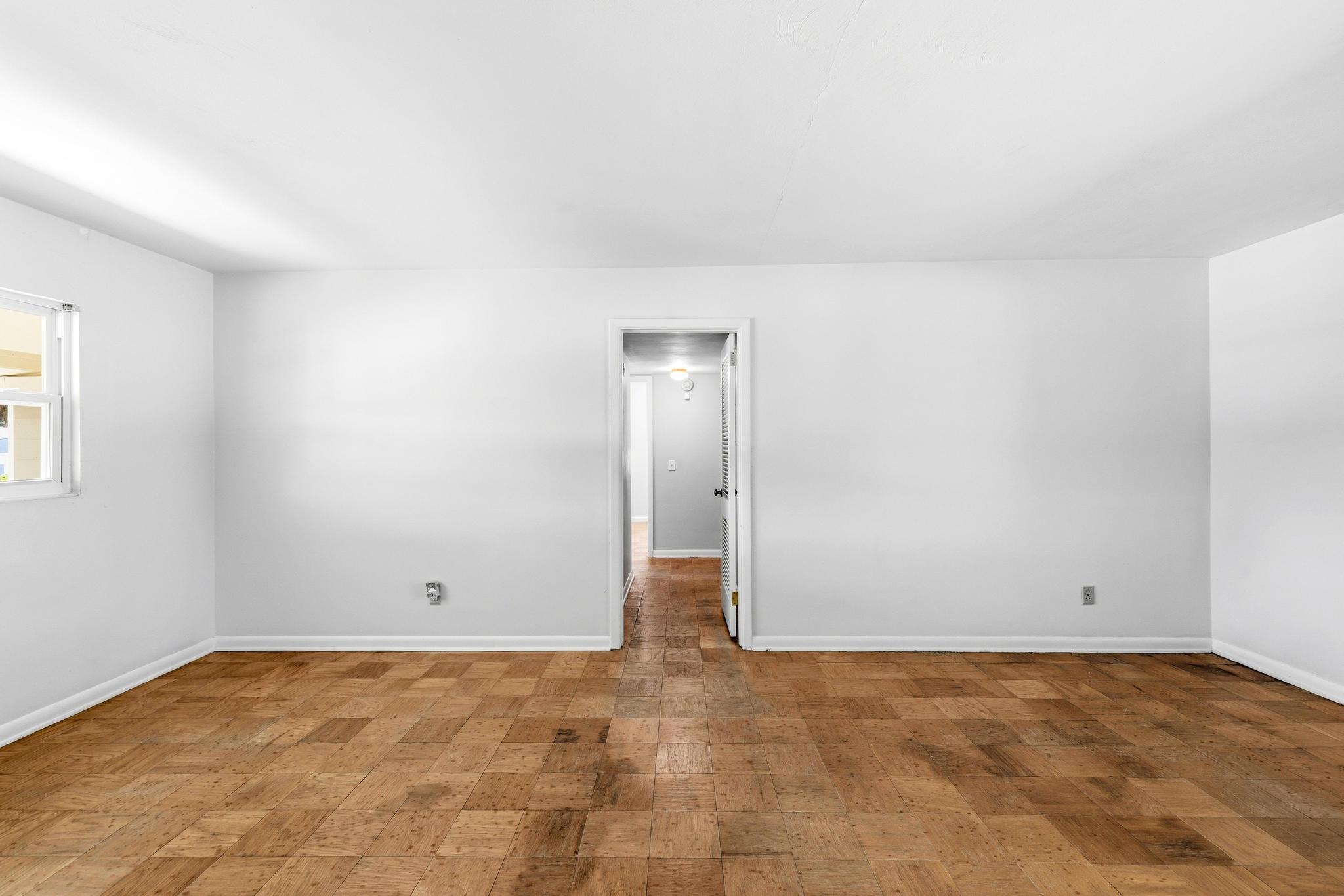 VILLA RUSS PARK - Residential