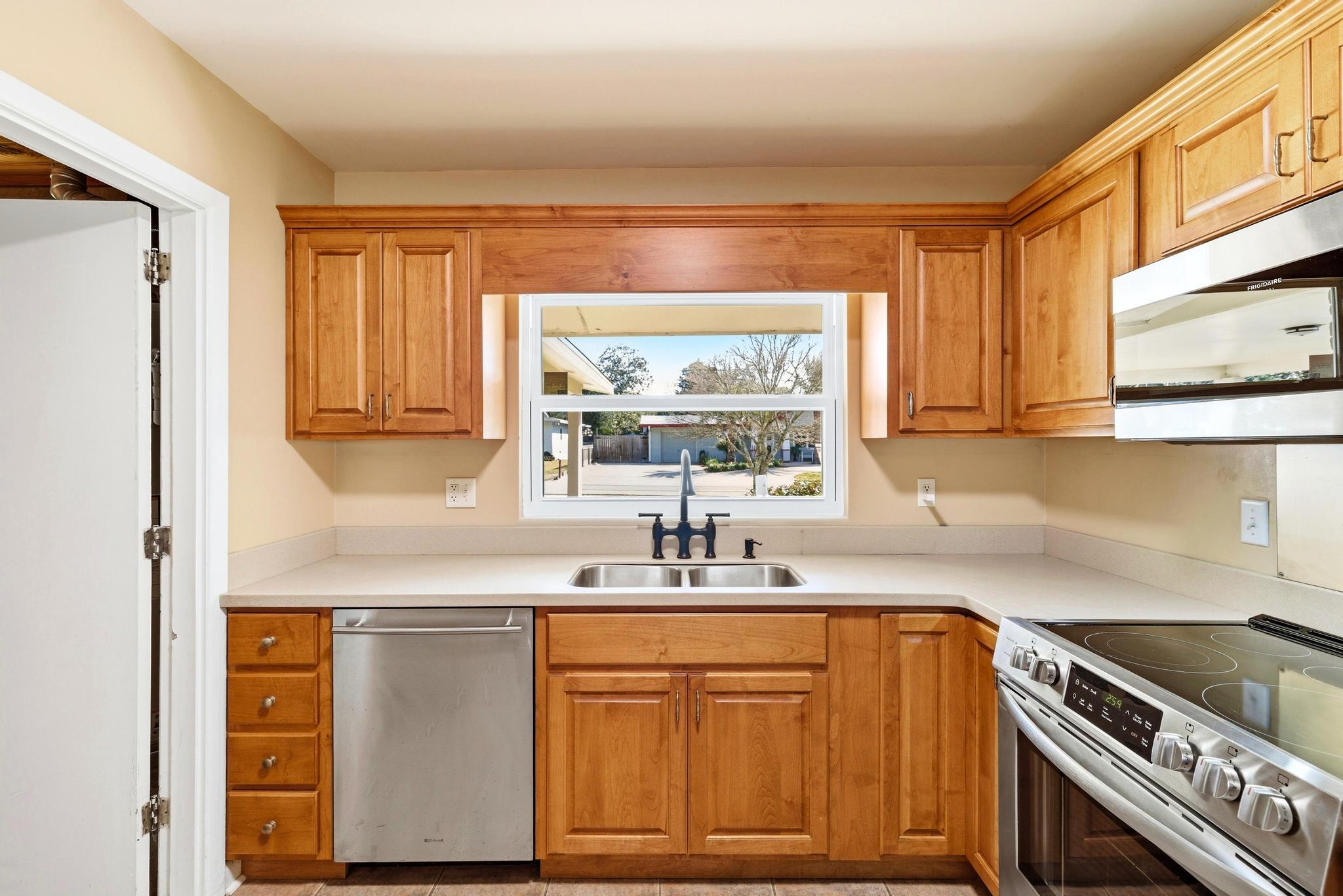 VILLA RUSS PARK - Residential