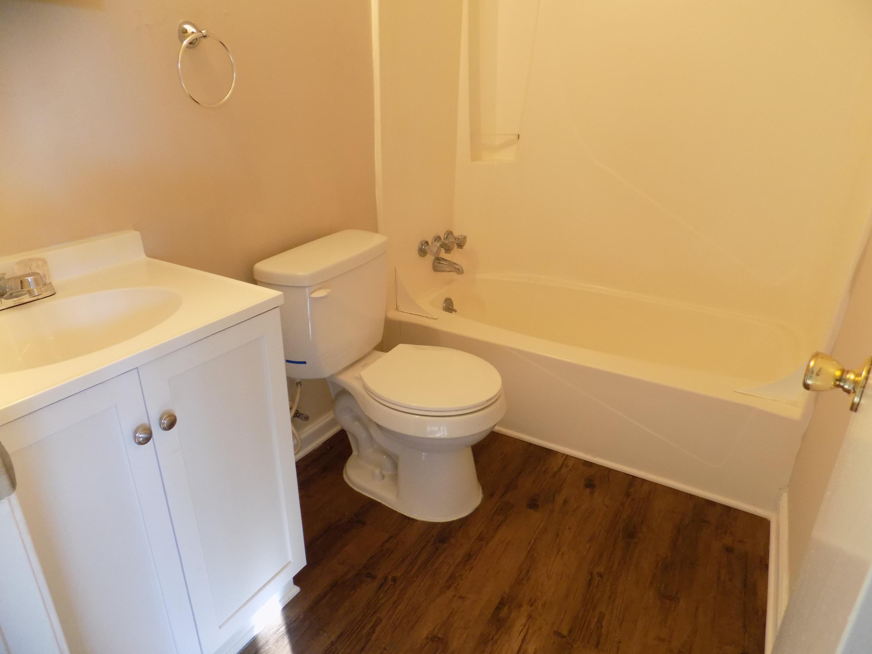 CREEKSIDE 2 - Residential