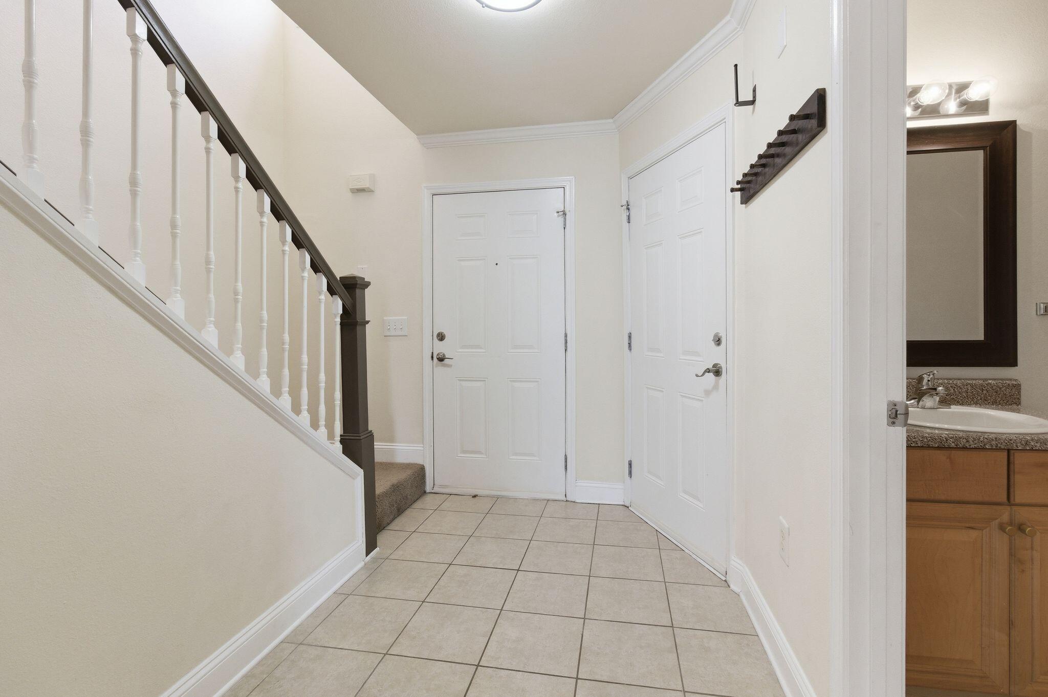 EAGLES LANDING S/D - Residential Lease